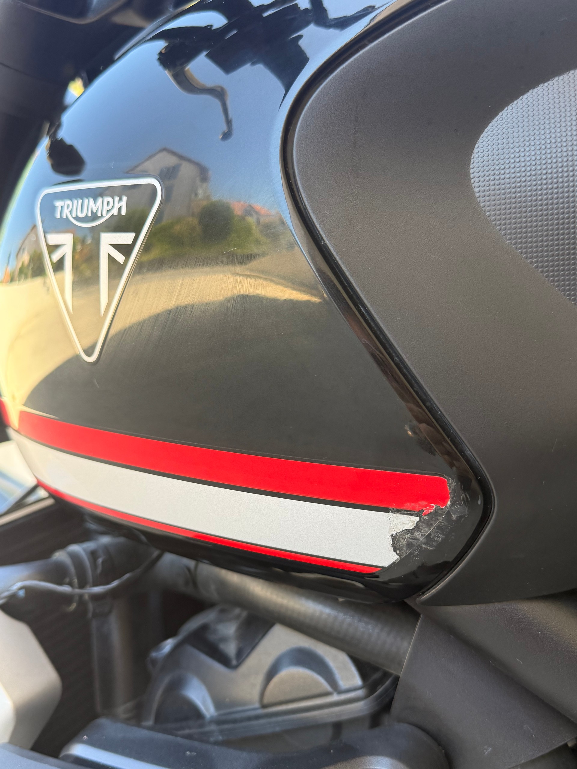 TRIUMPH Trident 660-image-6