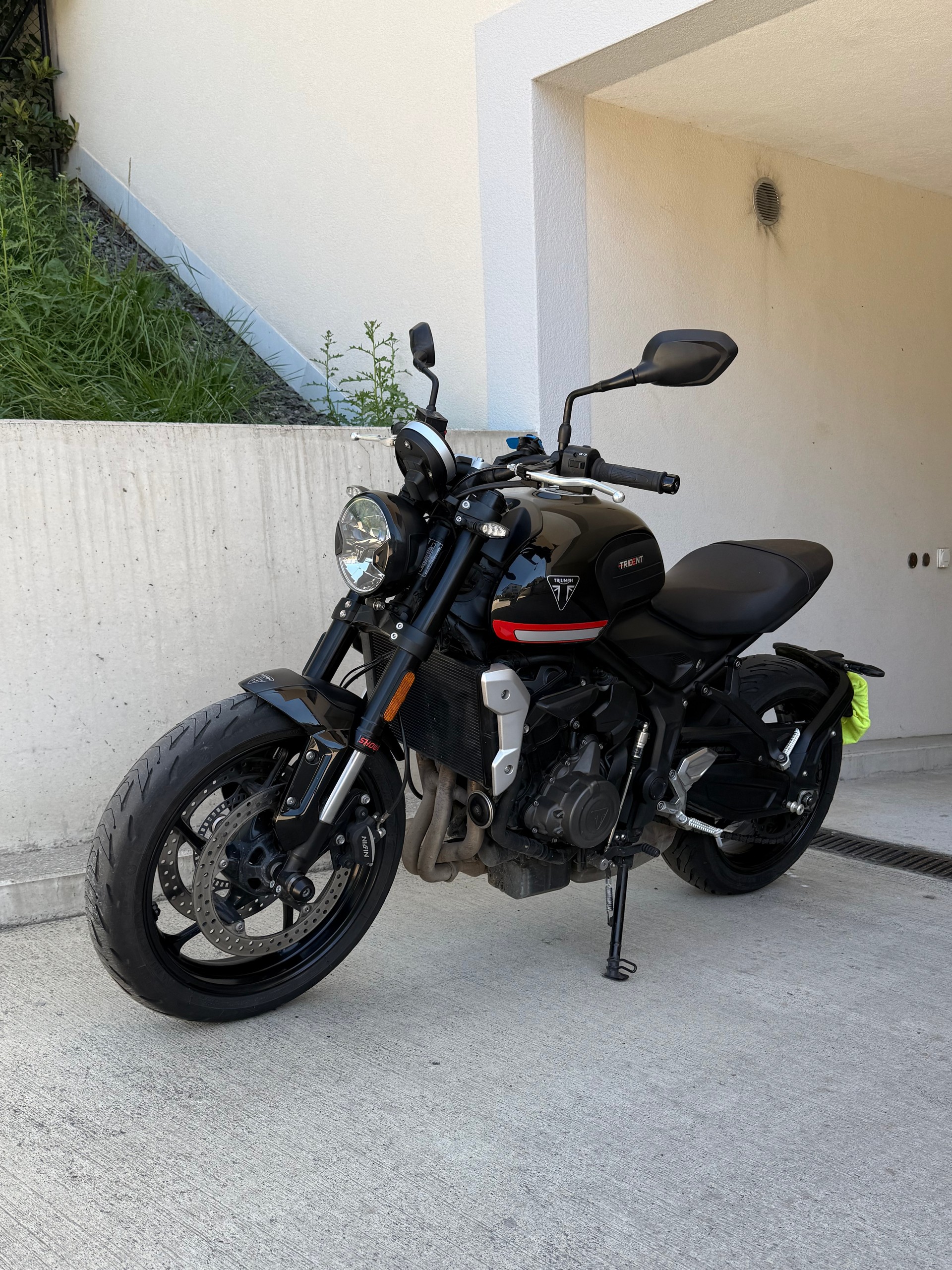 TRIUMPH Trident 660-image-2