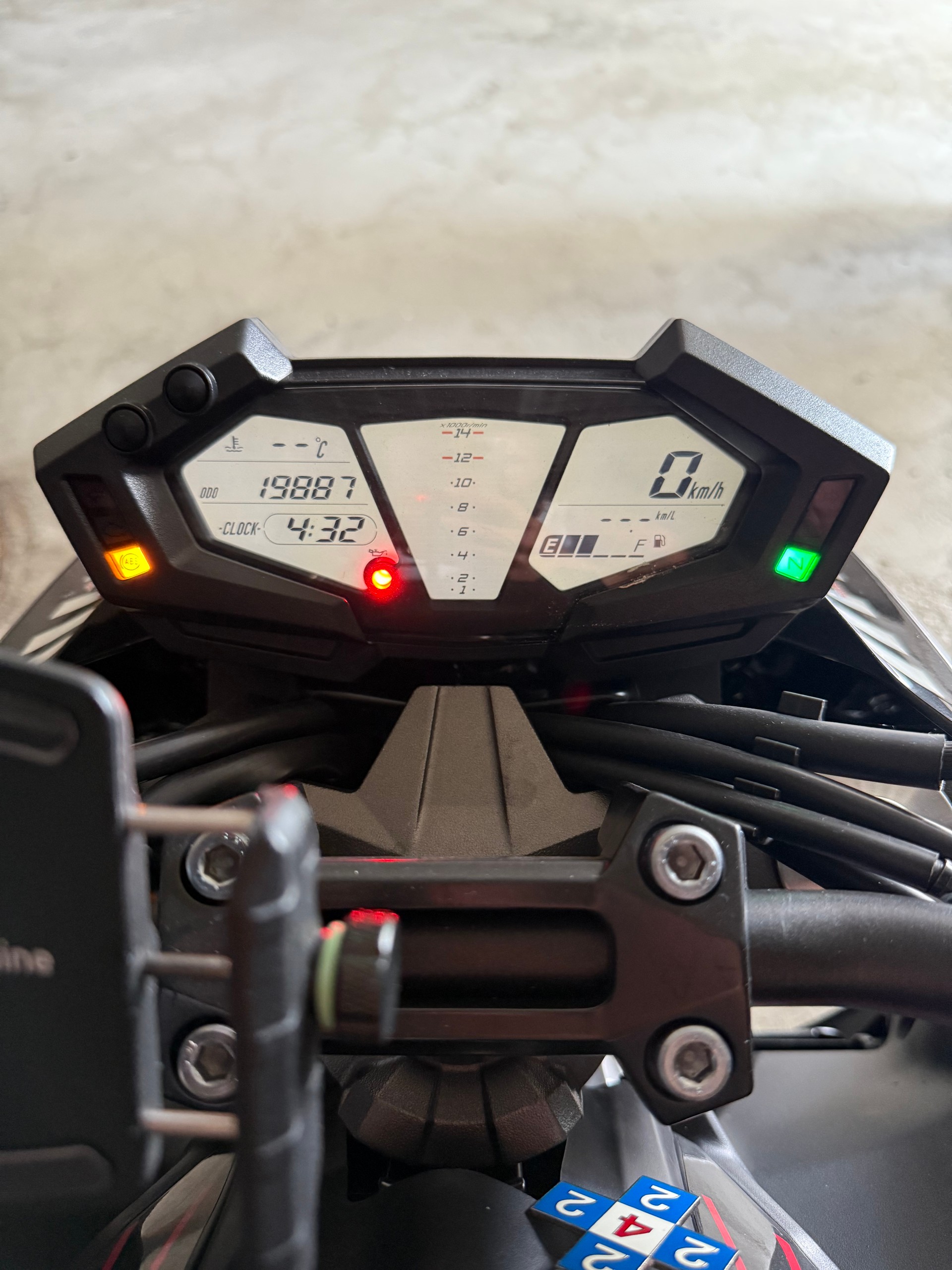 KAWASAKI Z 800 ABS-image-7