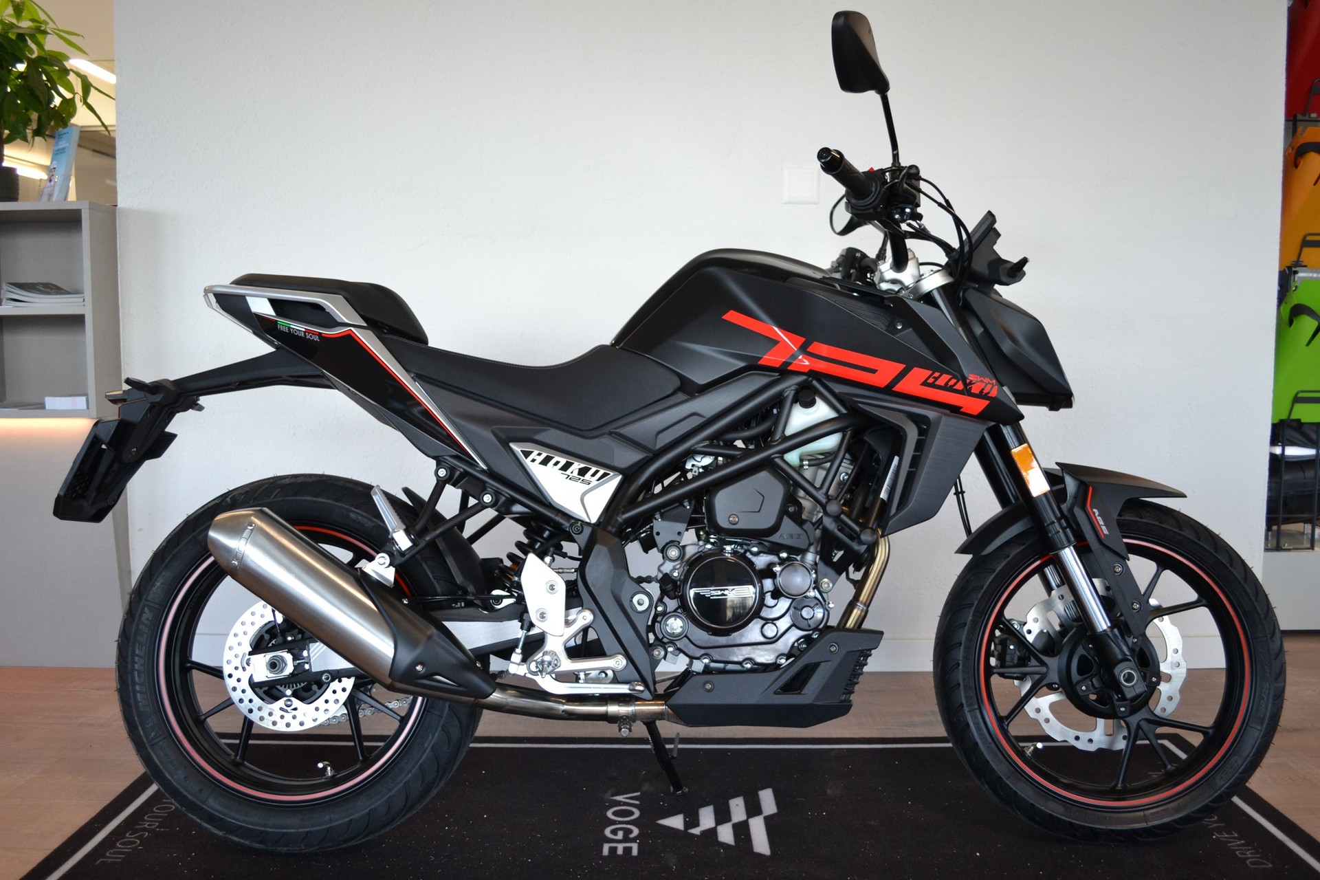 SWM Hoku 125 ABS