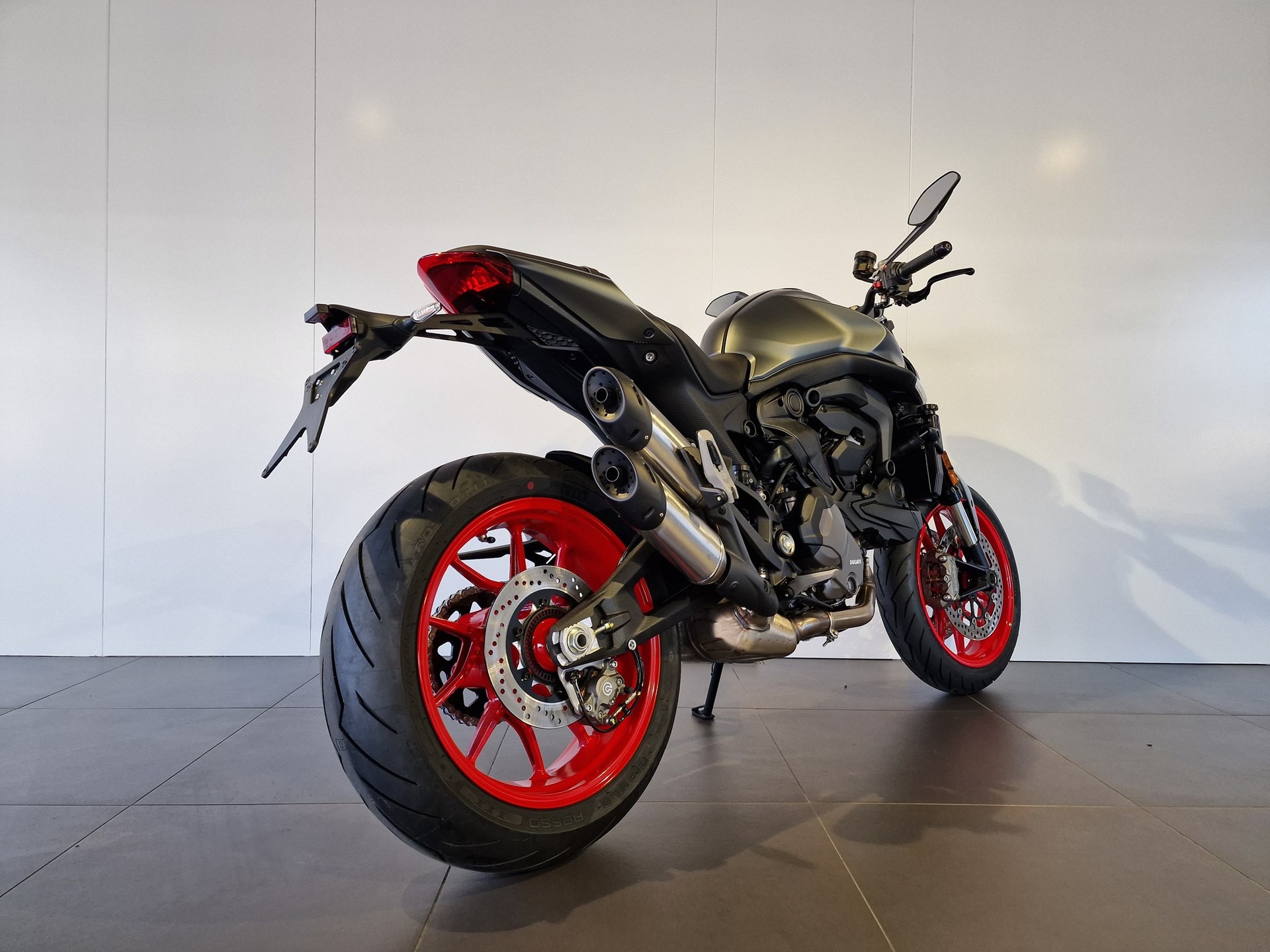 DUCATI Monster 937-image-3