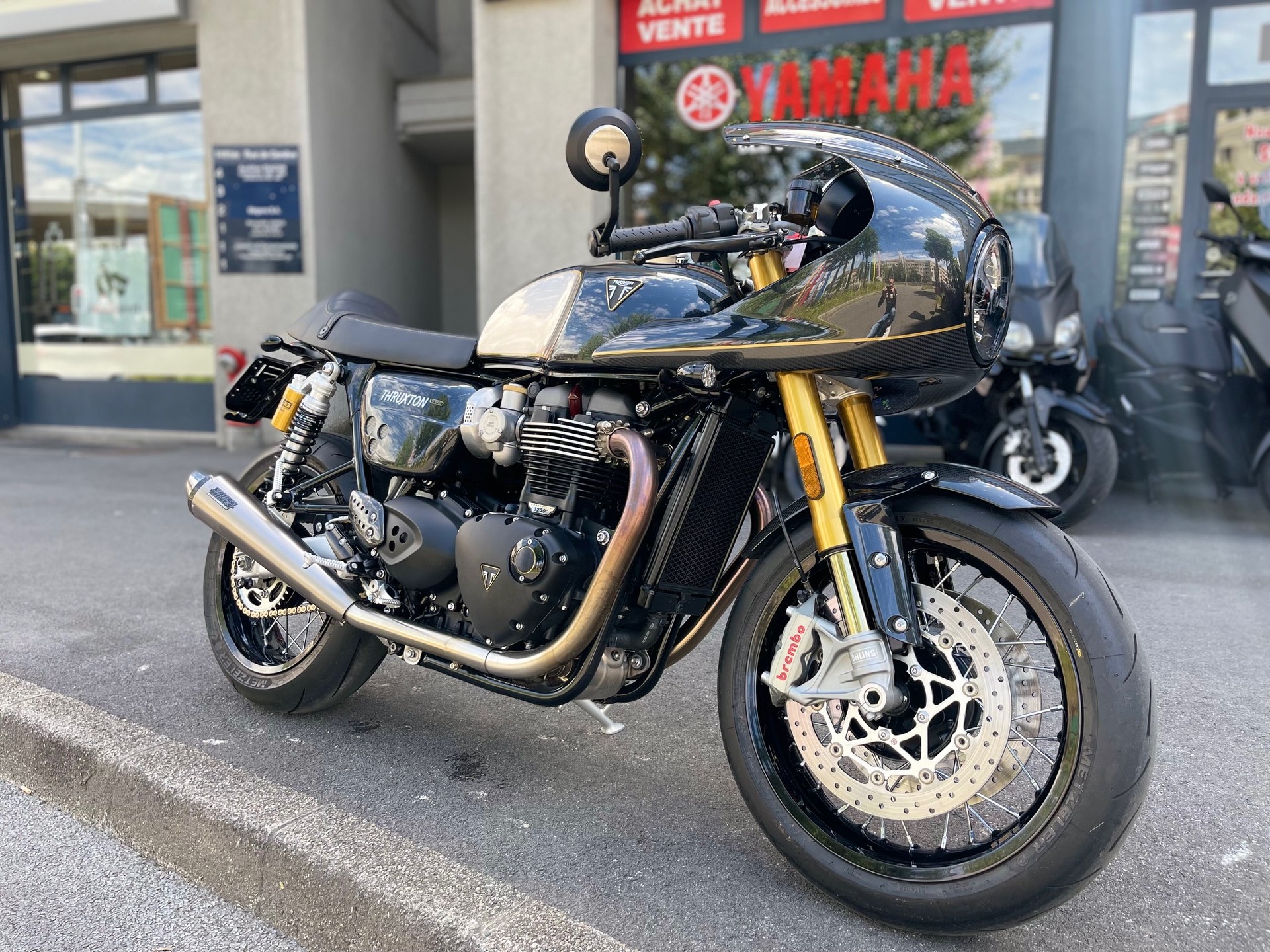 TRIUMPH Thruxton TFC1200 i ABS-showroom-element-1