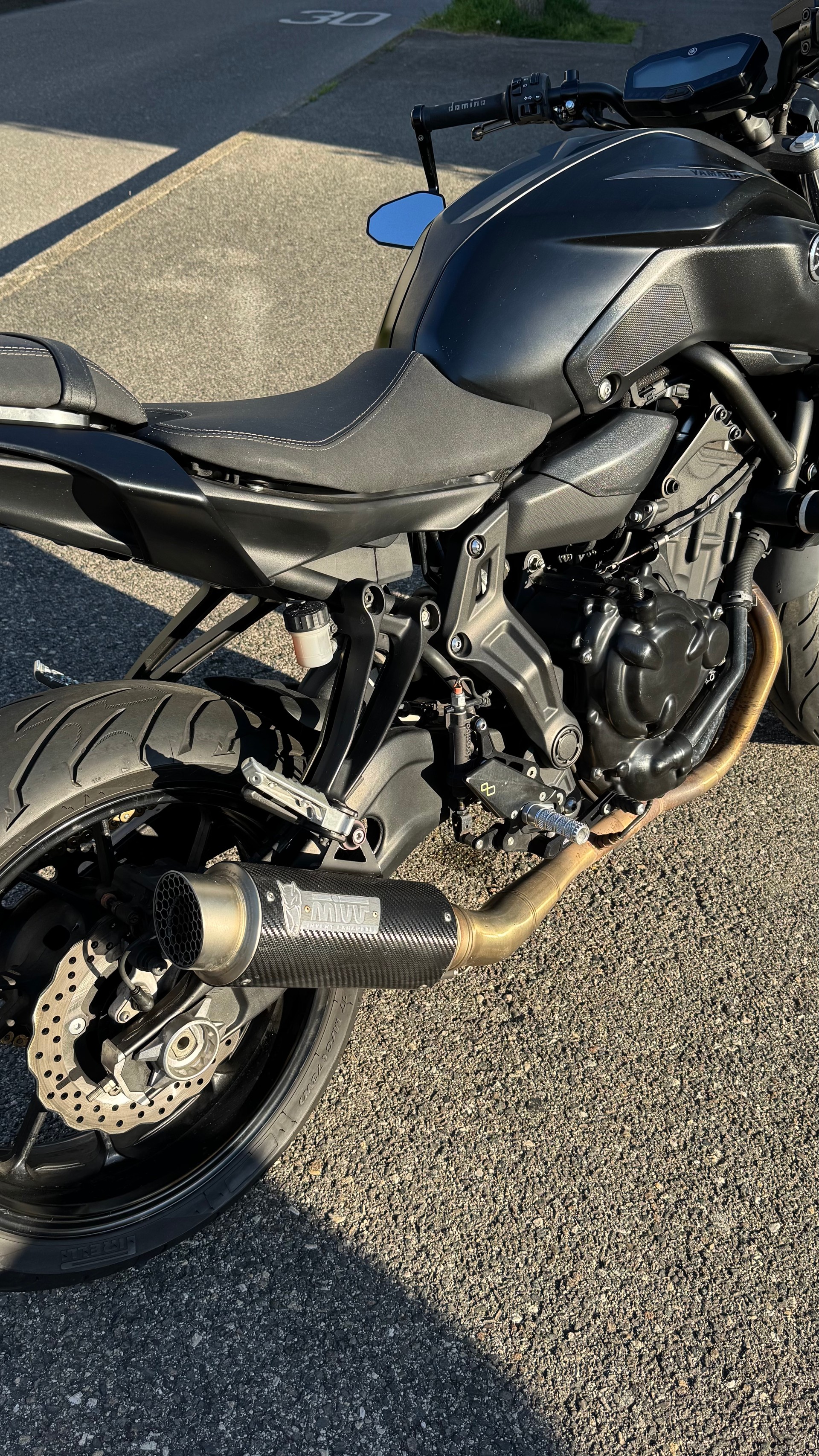 YAMAHA MT-07 ABS (35kW)-image-3