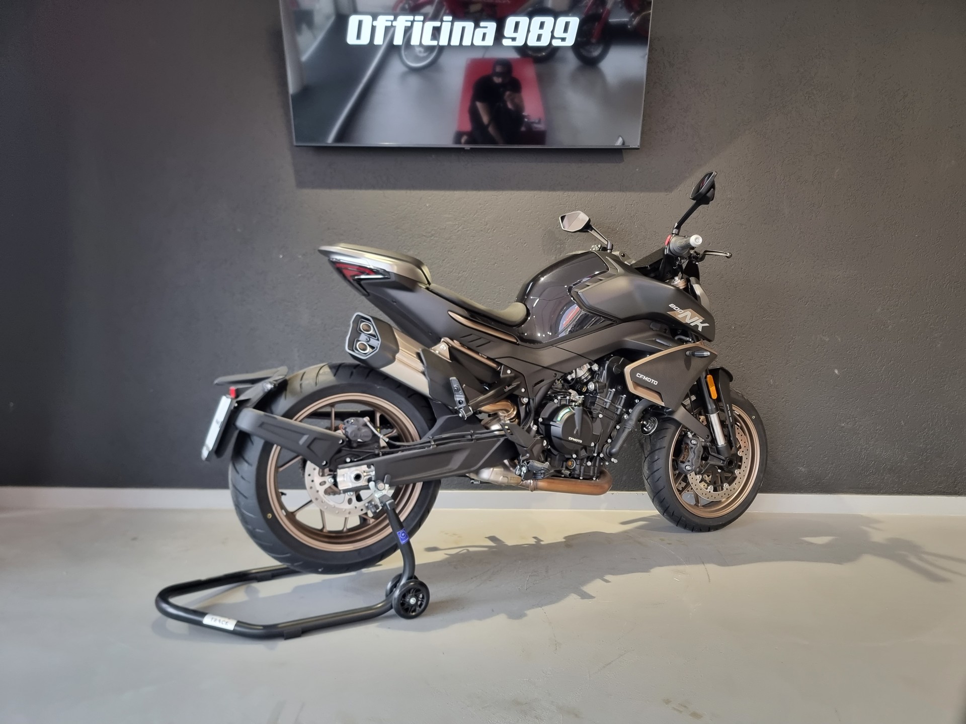 CF MOTO 800 NK Advanced-image-5