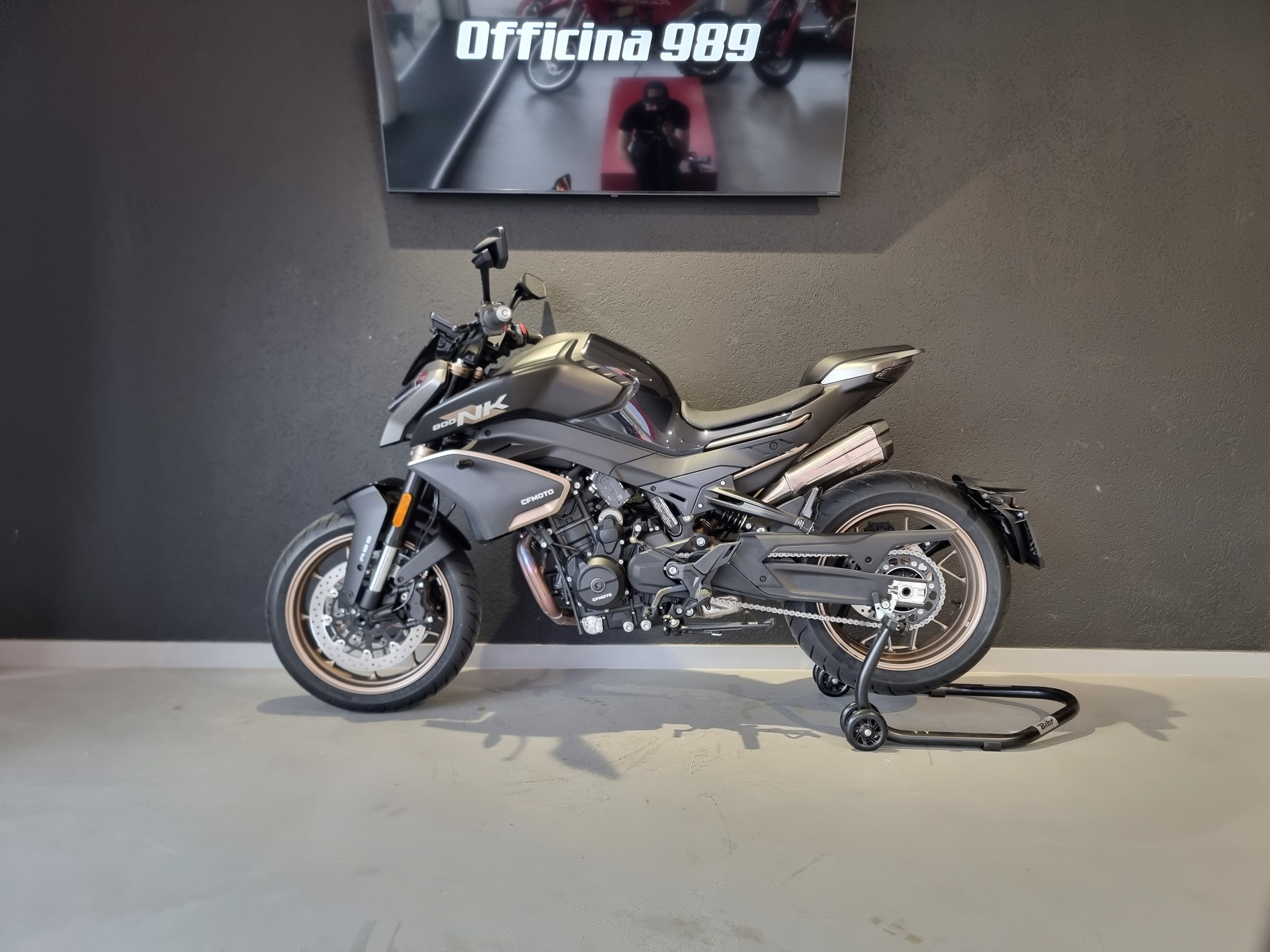 CF MOTO 800 NK Advanced-image-1