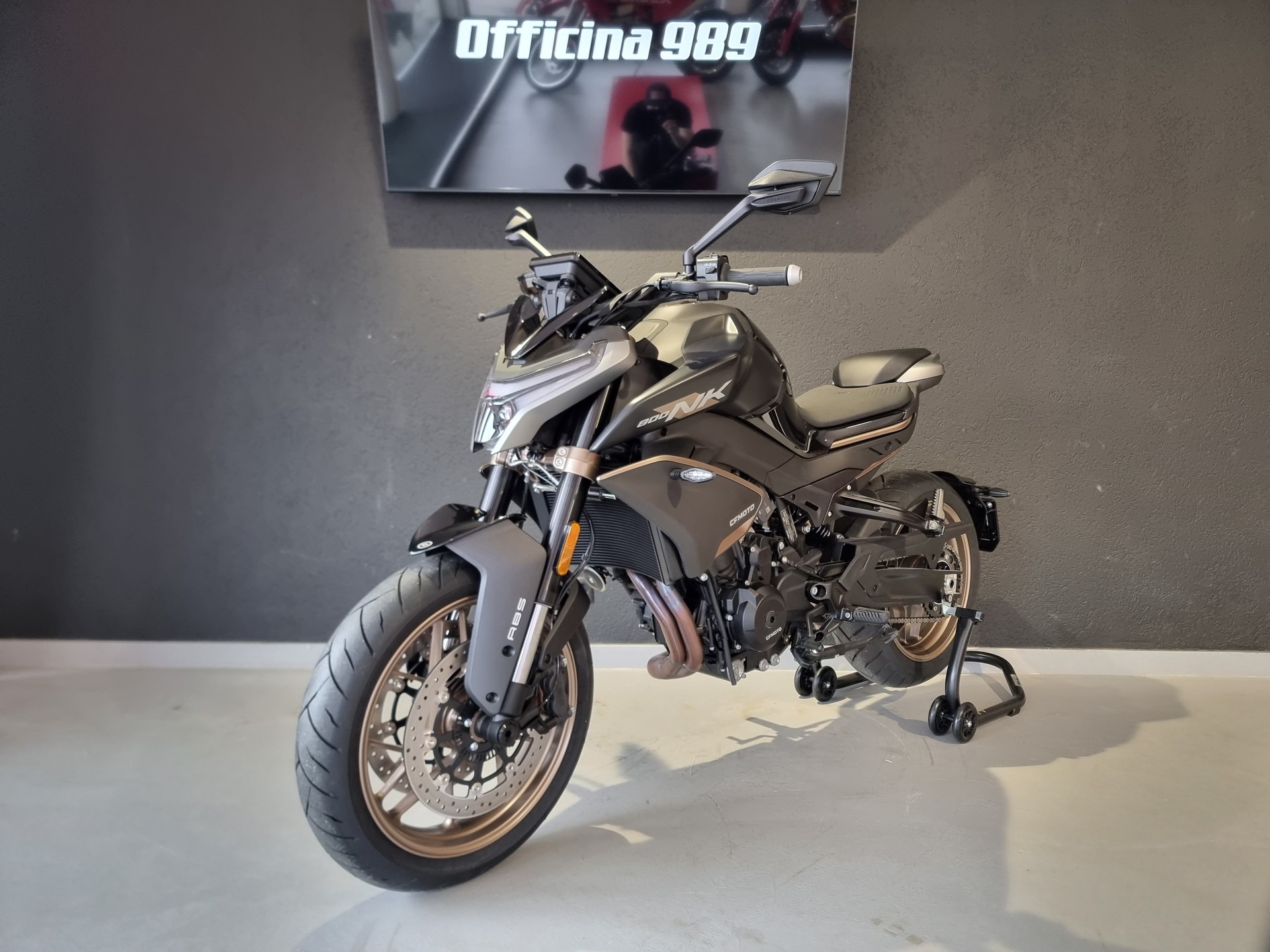 CF MOTO 800 NK Advanced-image-0