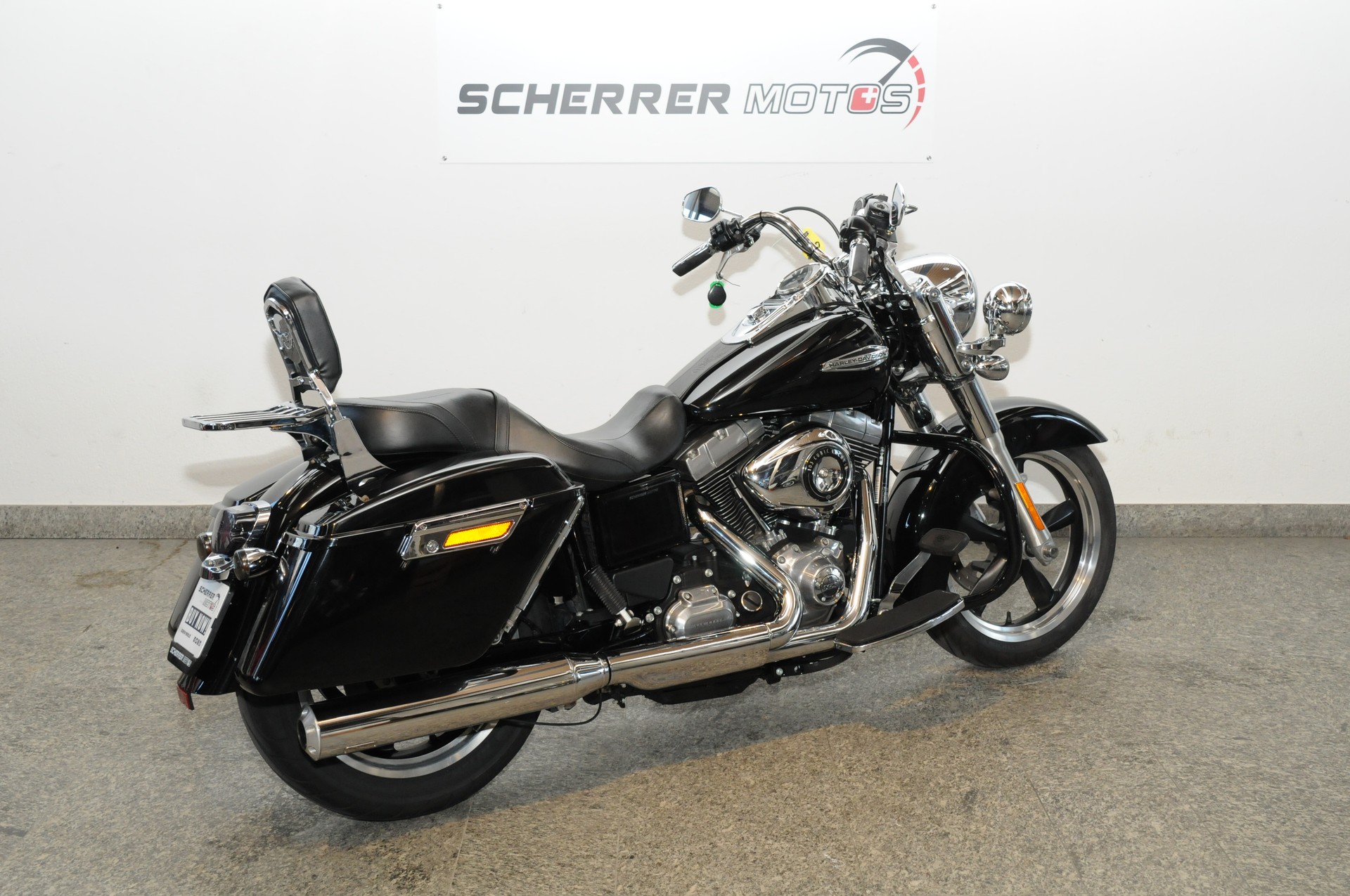 HARLEY-DAVIDSON FLD Dyna Switchback ABS-showroom-element-2