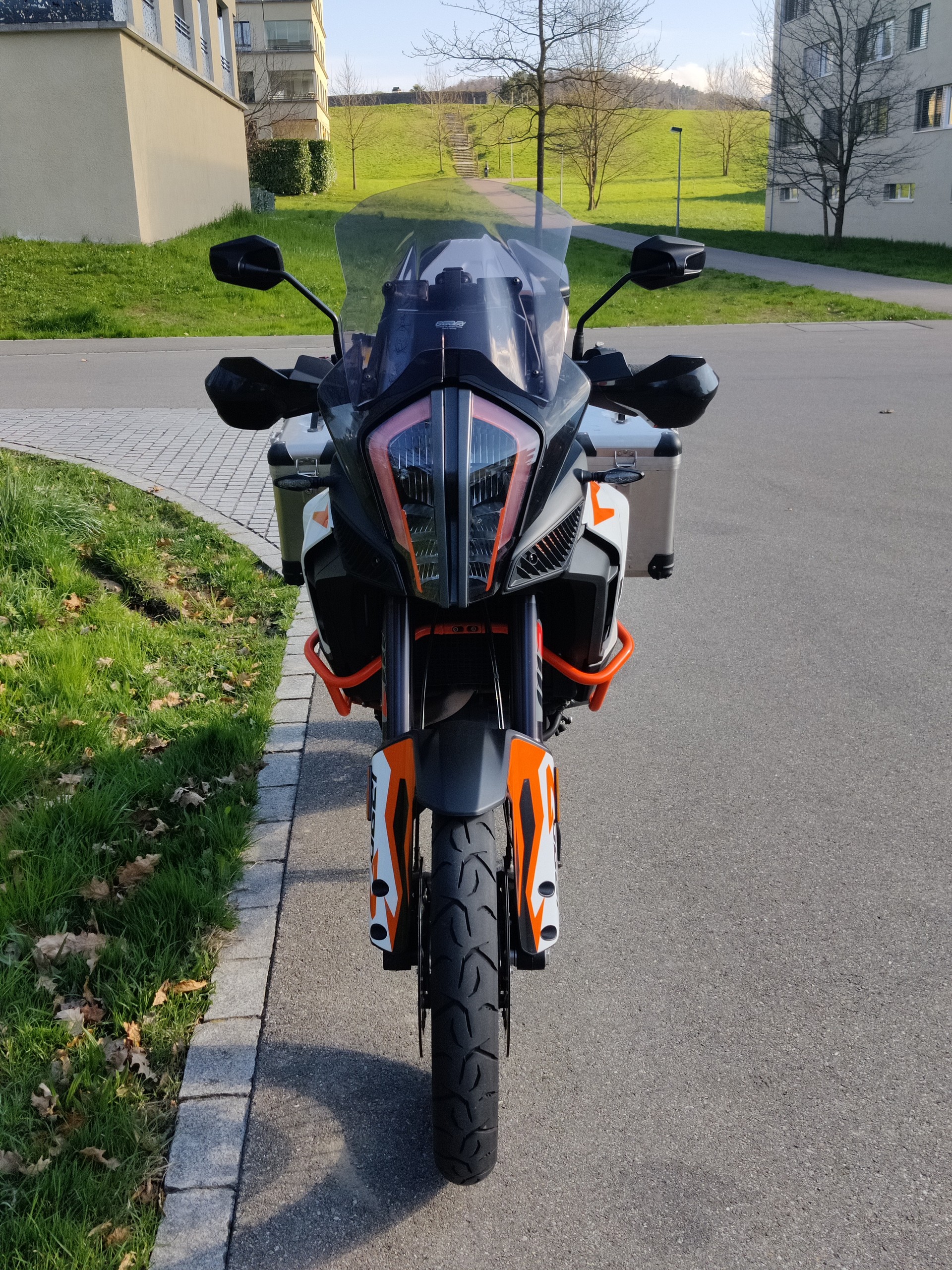 KTM 1290 Super Adventure R ABS-image-2