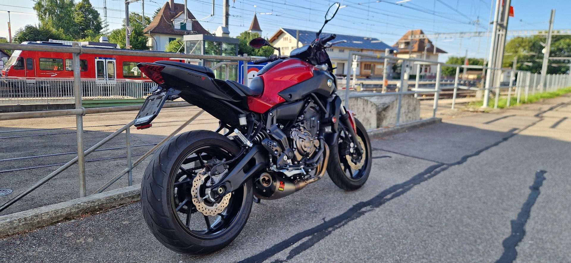 YAMAHA MT-07 ABS-image-2