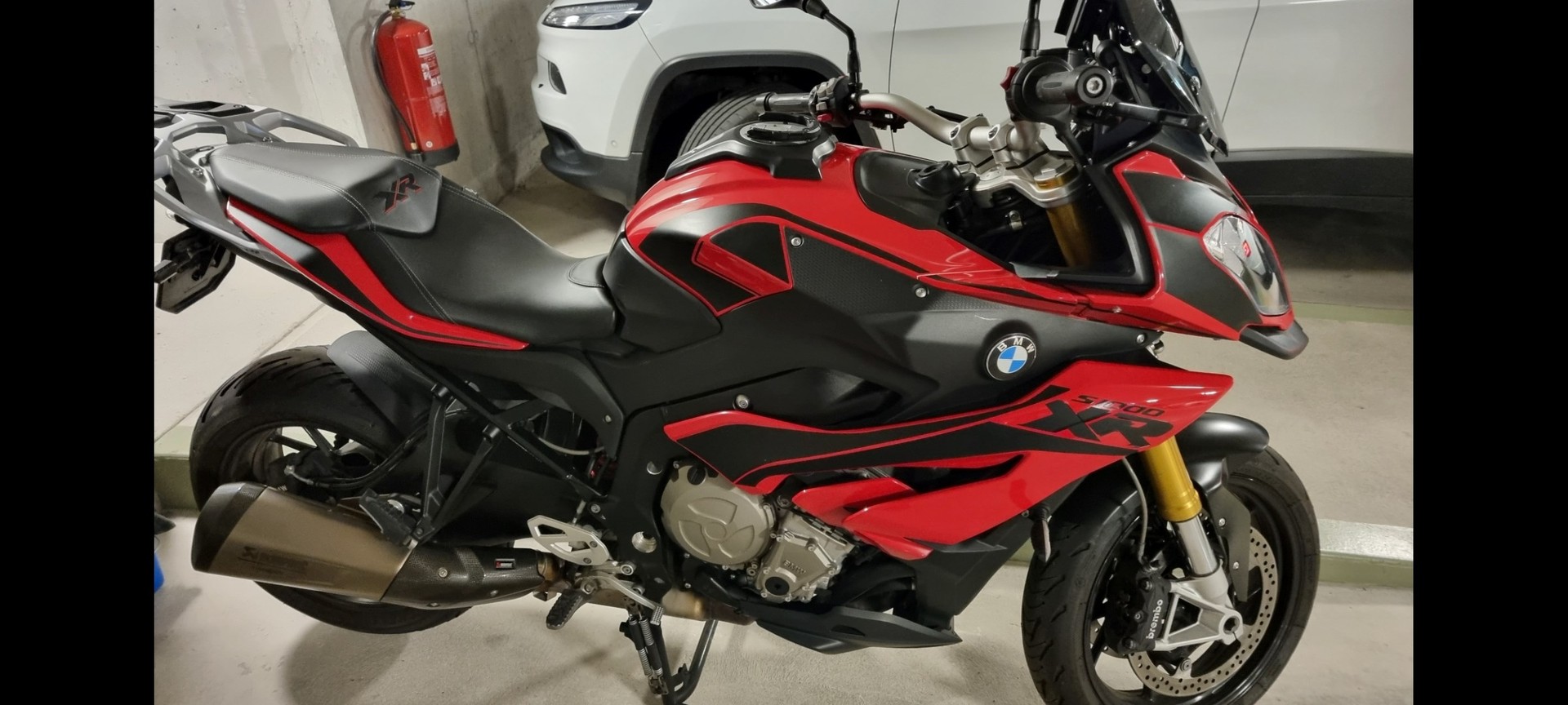 BMW S 1000 XR ABS-image-1