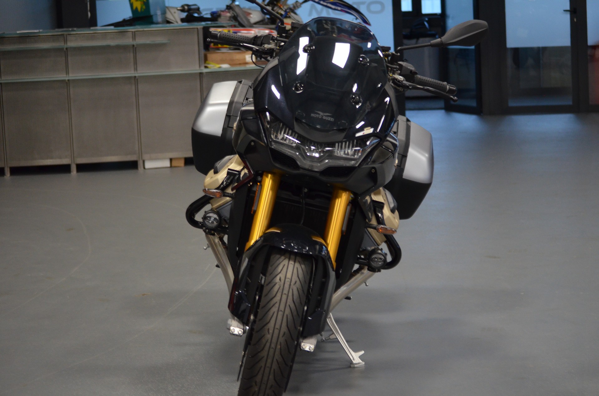 MOTO GUZZI V100 Mandello S