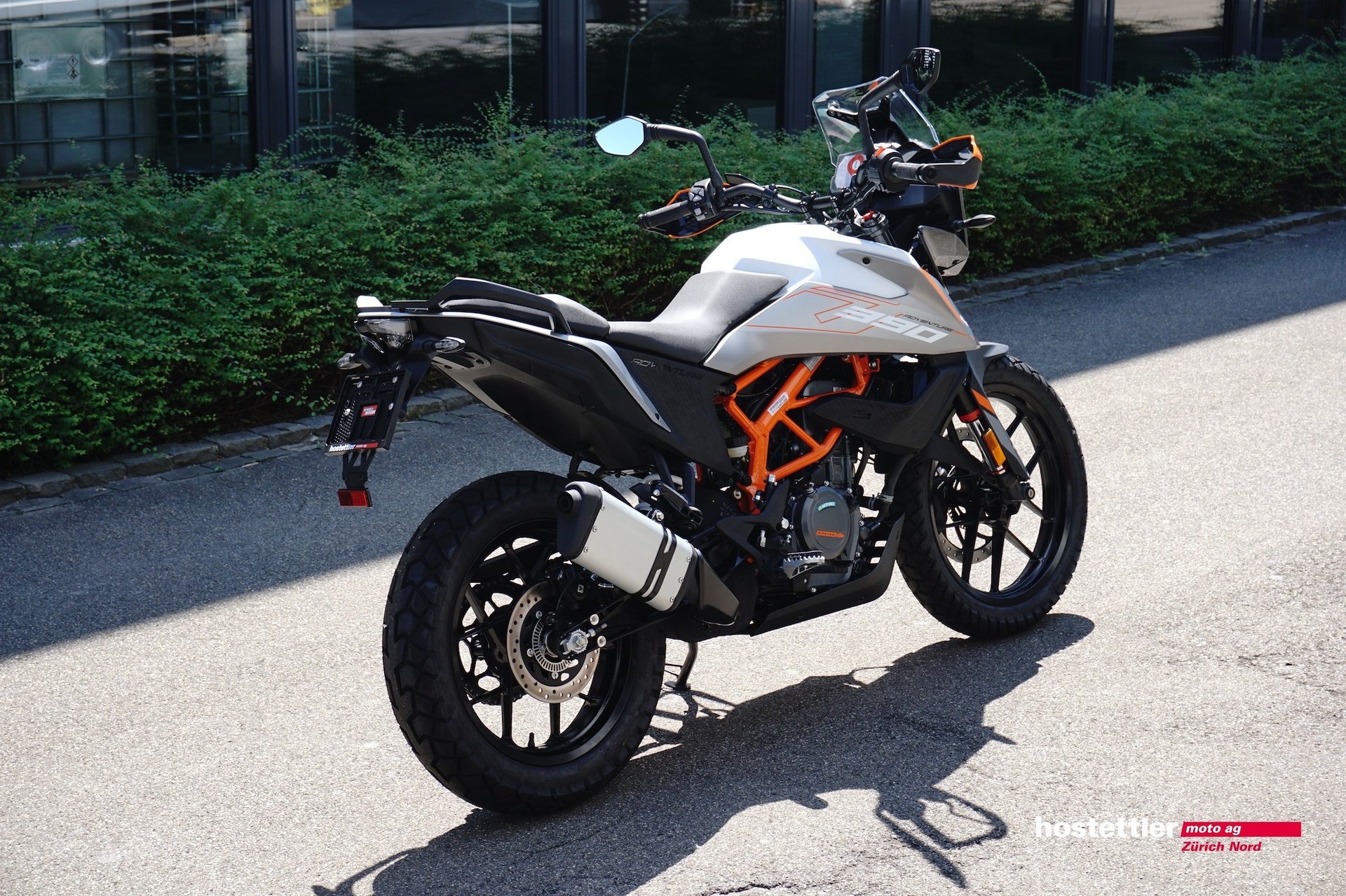KTM 390 Adventure ABS-showroom-element-2