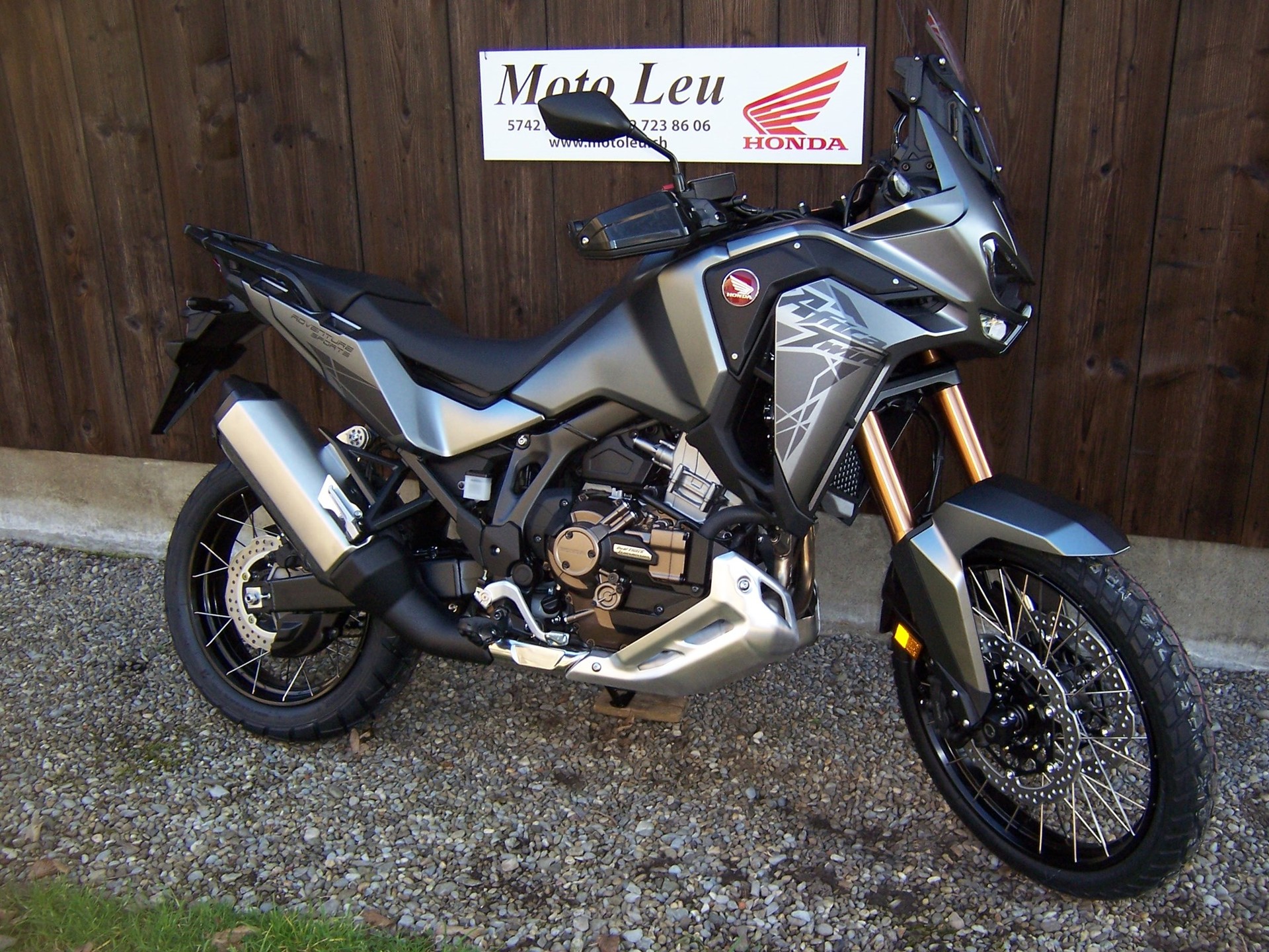 HONDA CRF 1100 DCT Africa Twin Adventure-showroom-element-1