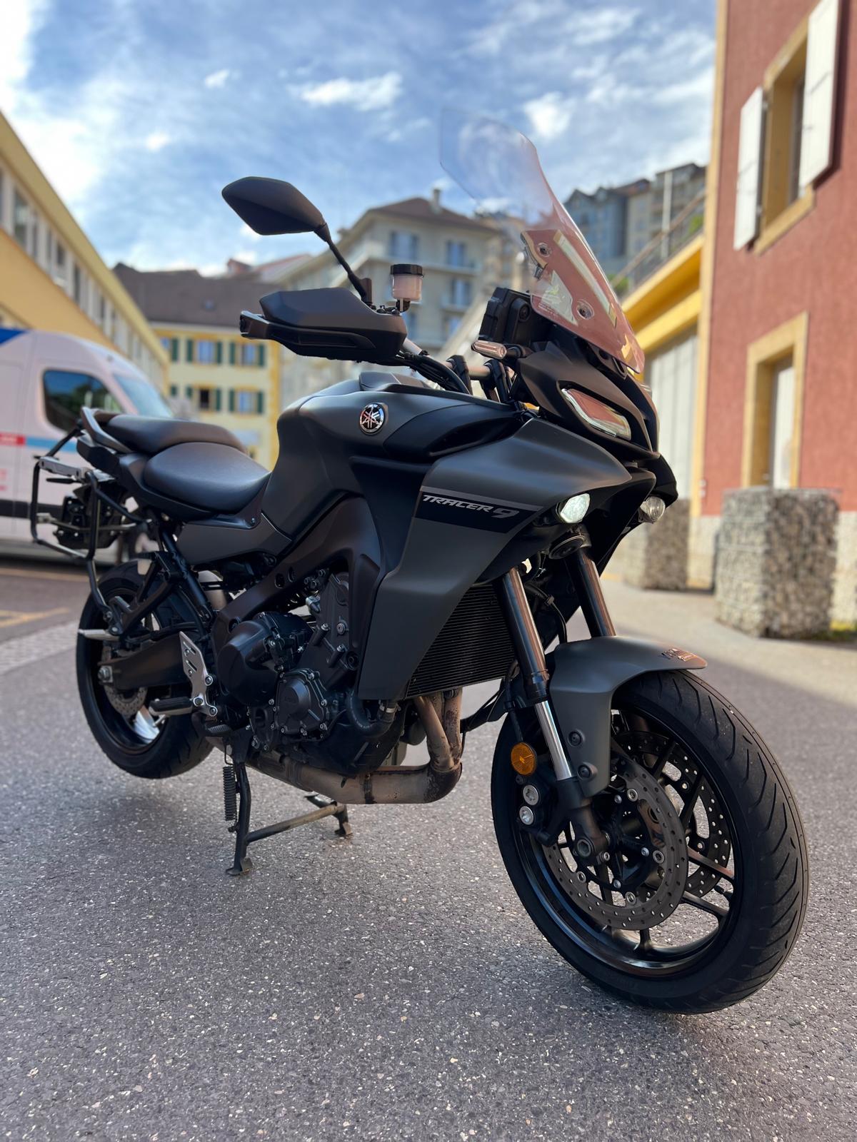 YAMAHA Tracer 9
