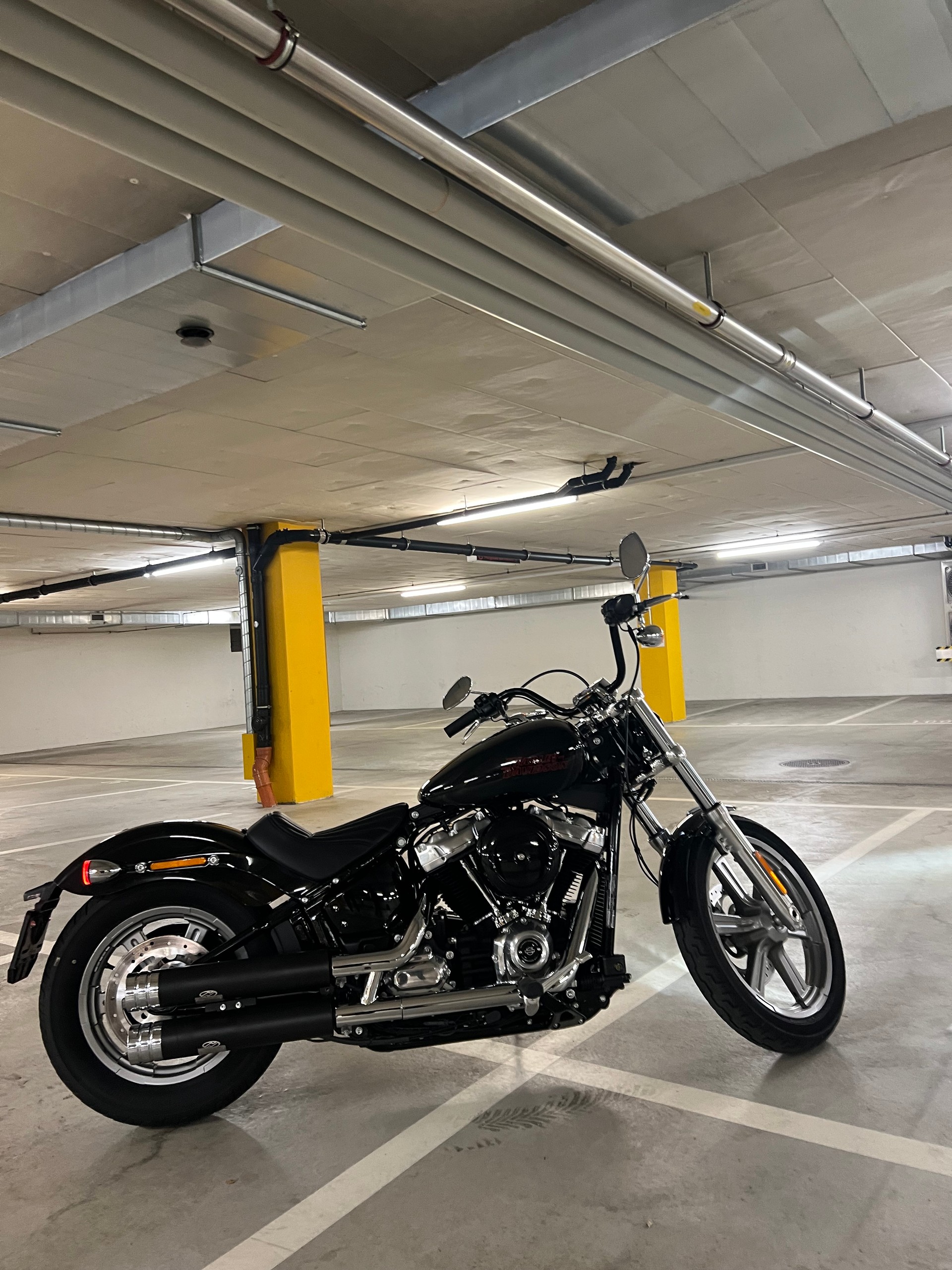 HARLEY-DAVIDSON FXST Softail Standard-image-3