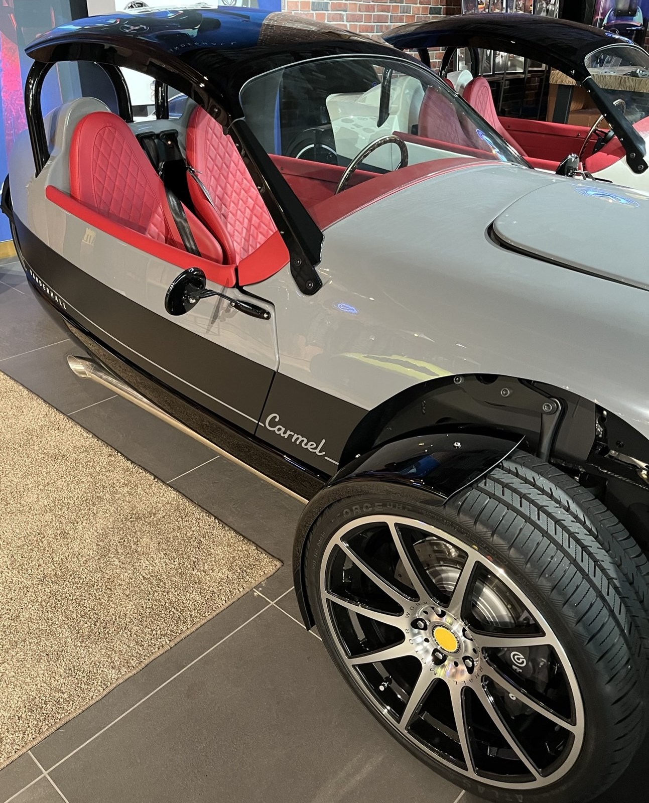 VANDERHALL Carmel GTS-image-3