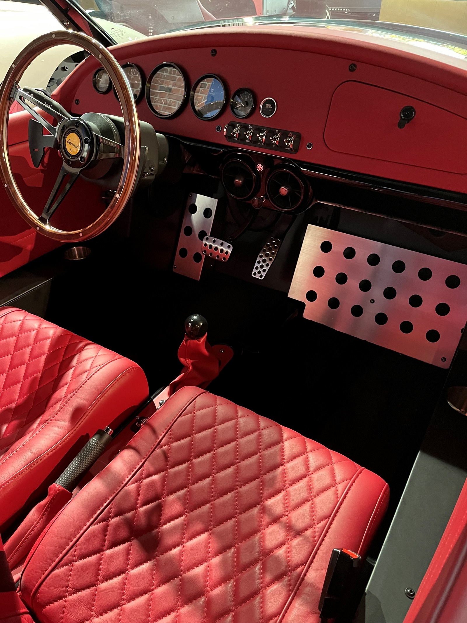 VANDERHALL Carmel GTS-image-6