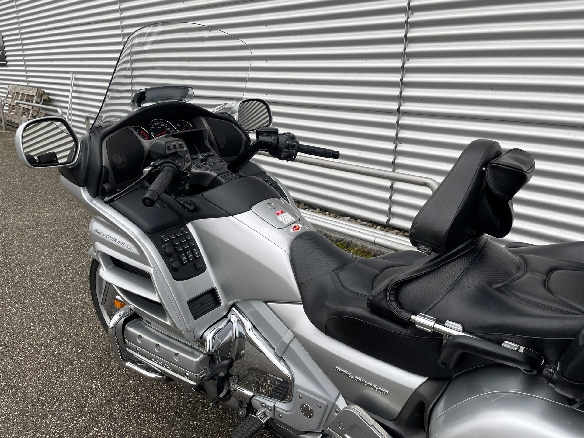 HONDA GL 1800 A Goldwing-image-3