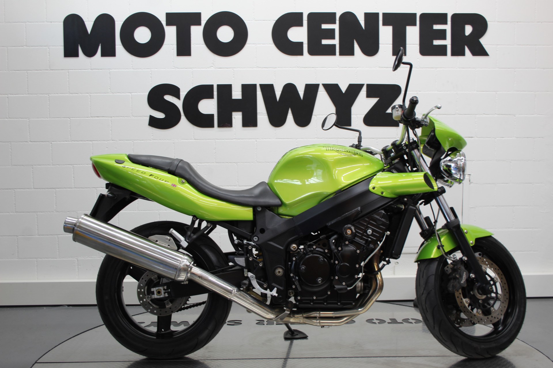 TRIUMPH Speed Four 600