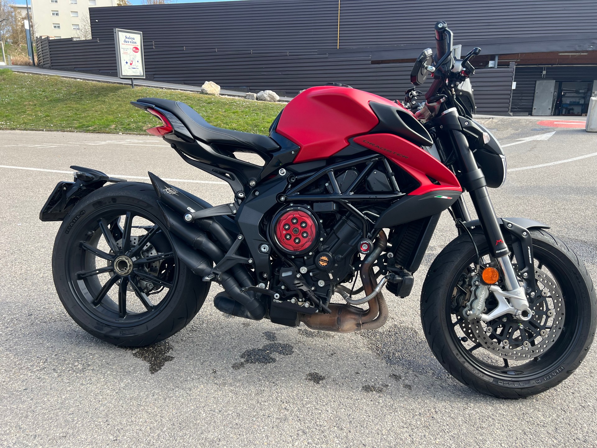MV AGUSTA Dragster 800 Rosso