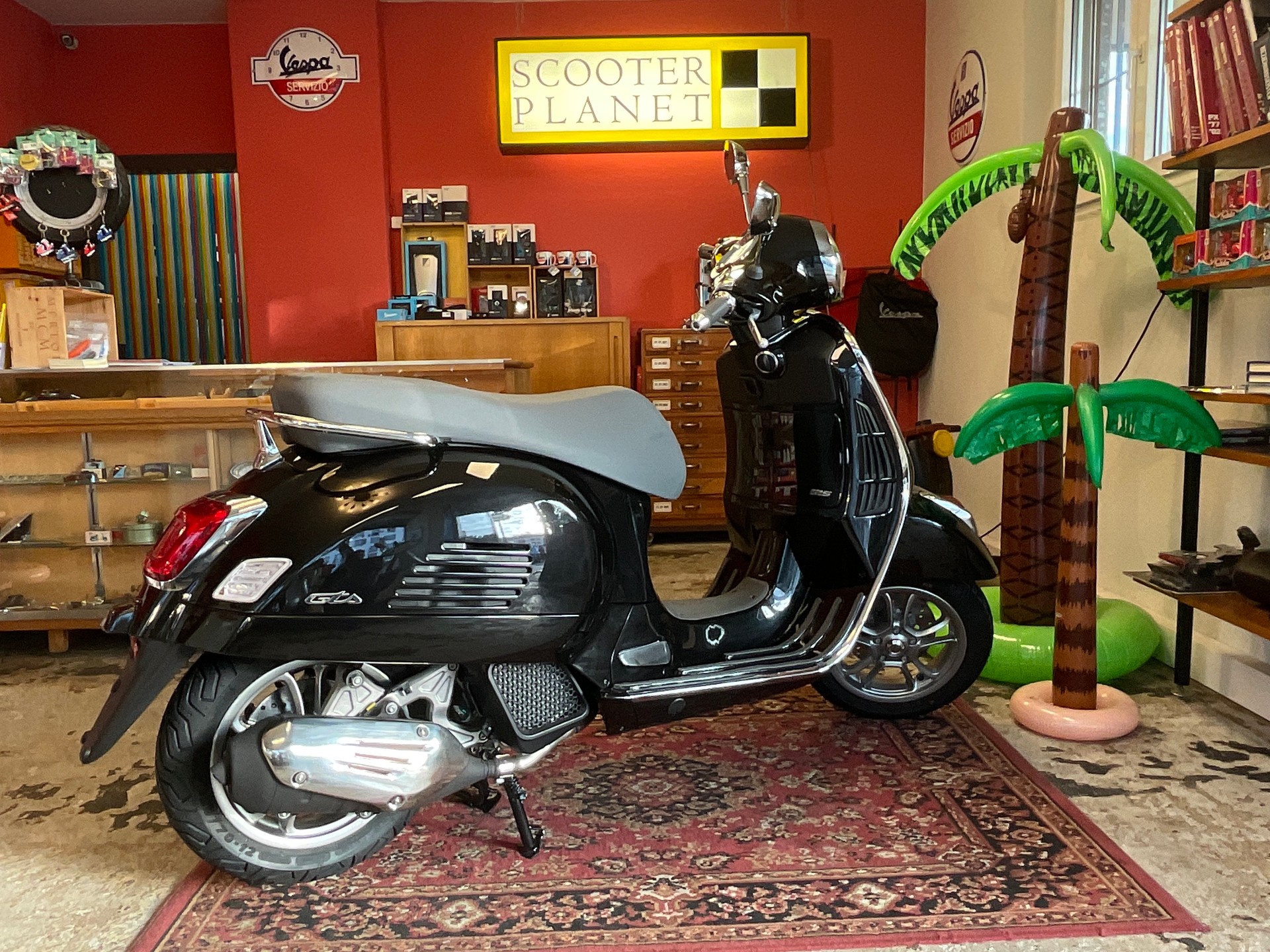 PIAGGIO Vespa GTS 125 ABS-image-4