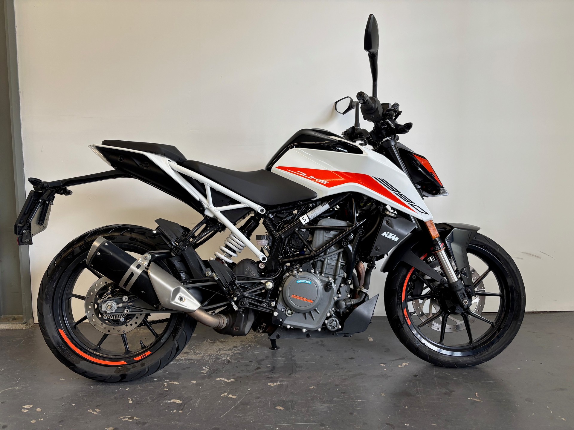 KTM 390 Duke