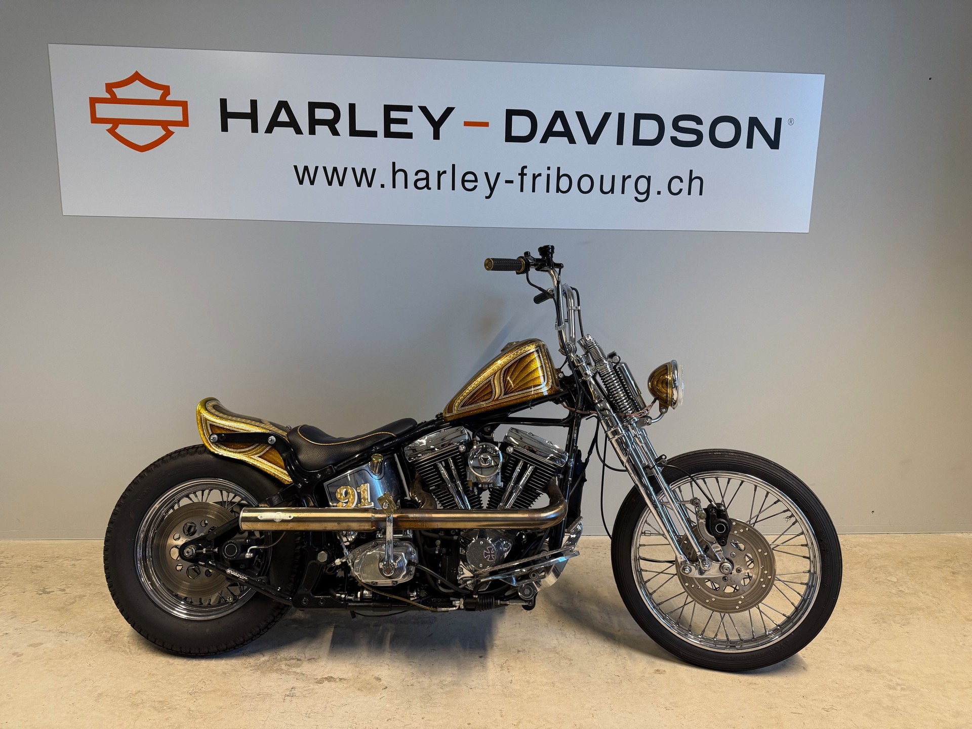 HARLEY-DAVIDSON FXSTS Springer Softail
