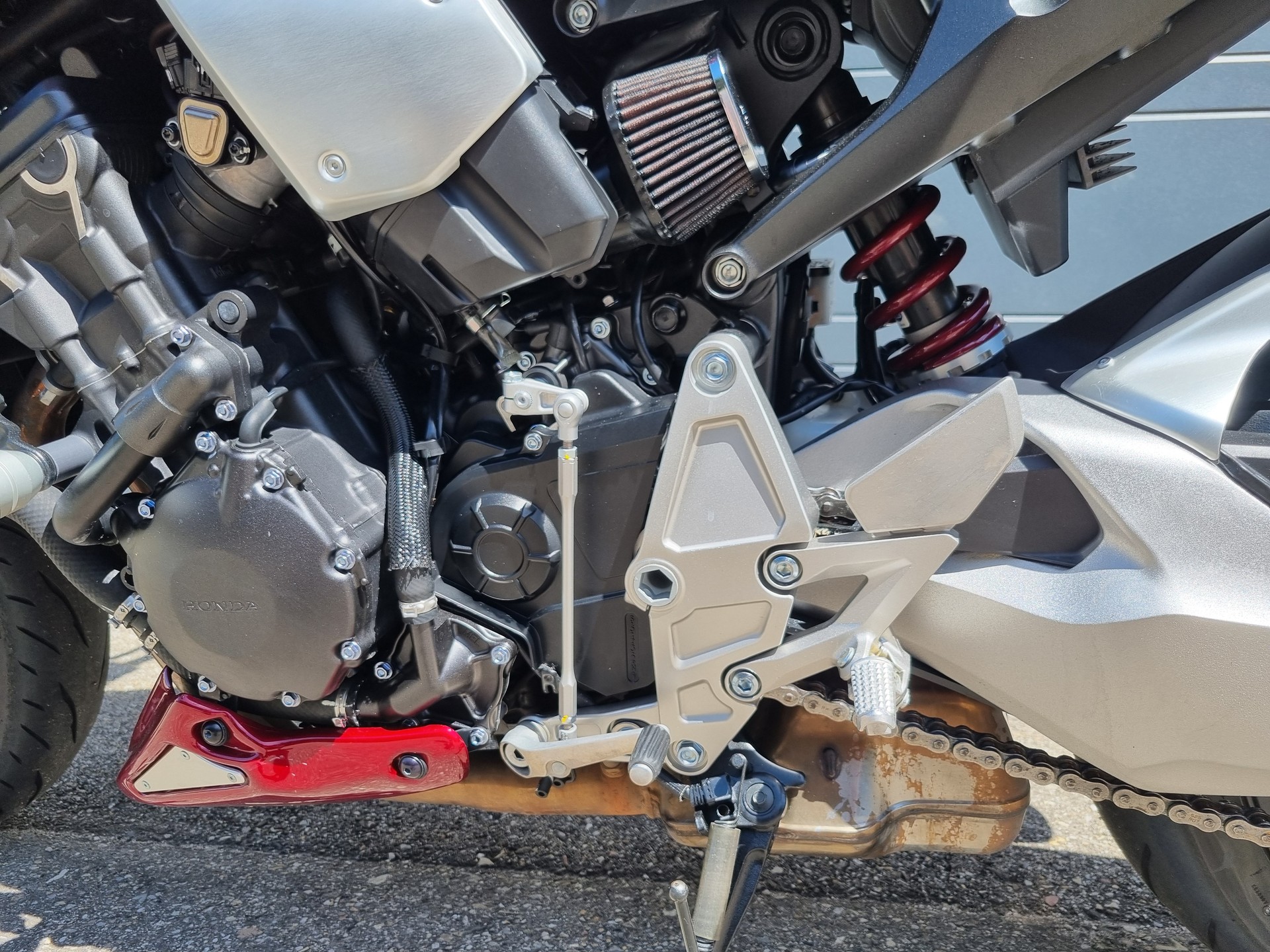 HONDA CB 1000 R ABS-showroom-element-2