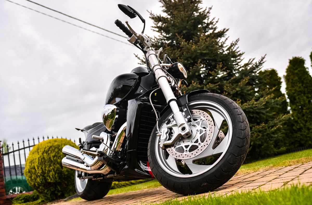 SUZUKI Intruder M 1800 VZR Custom-image-10