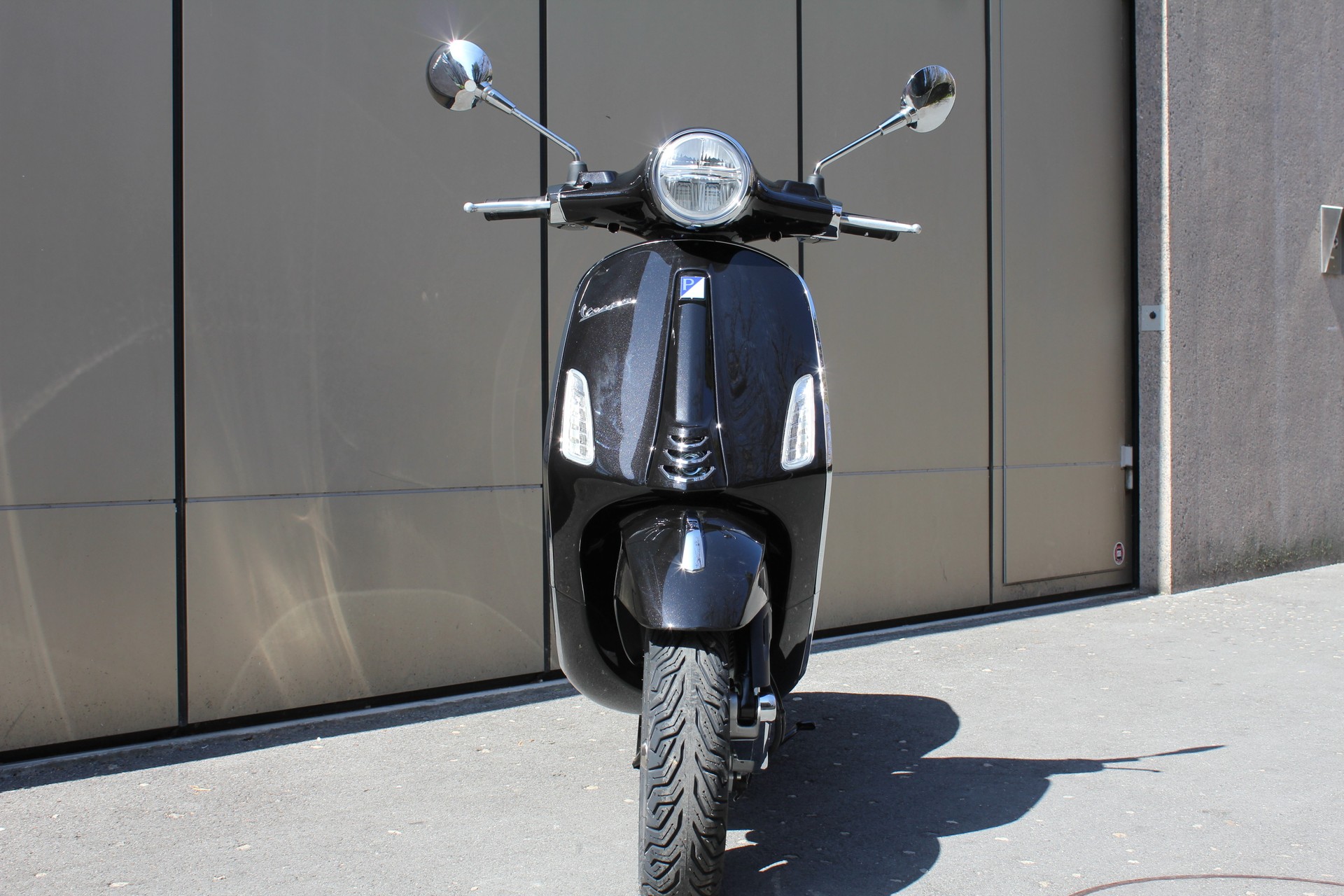 PIAGGIO Vespa Primavera 50 (45km/h)-showroom-element-2