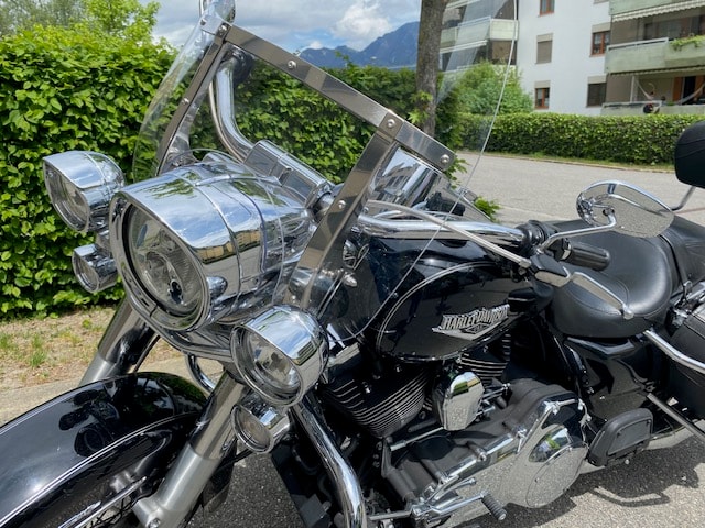 HARLEY-DAVIDSON FLHRC Road King Classic 103 ABS-image-4