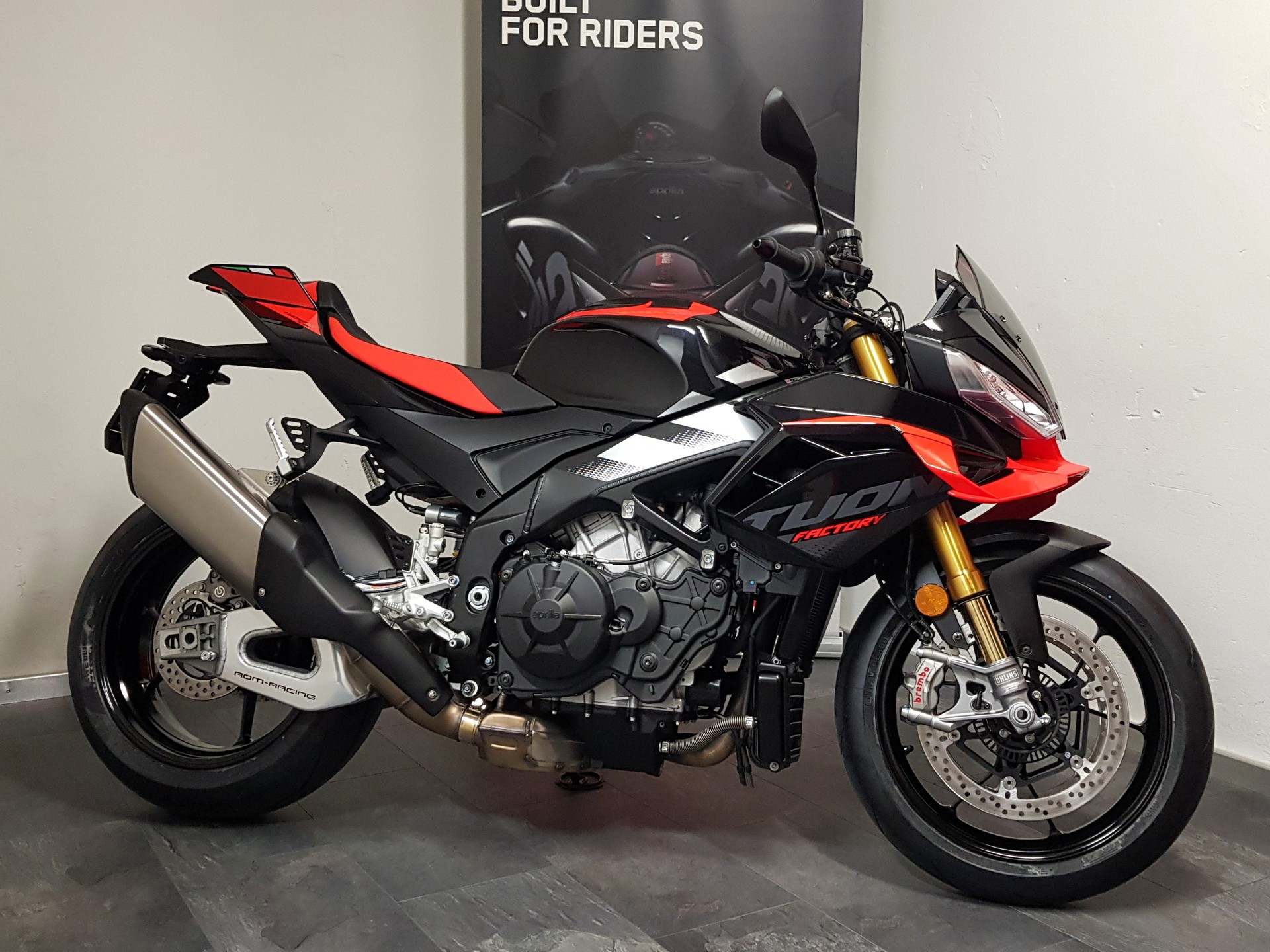 APRILIA Tuono V4 1100 E5+ Factory-image-1