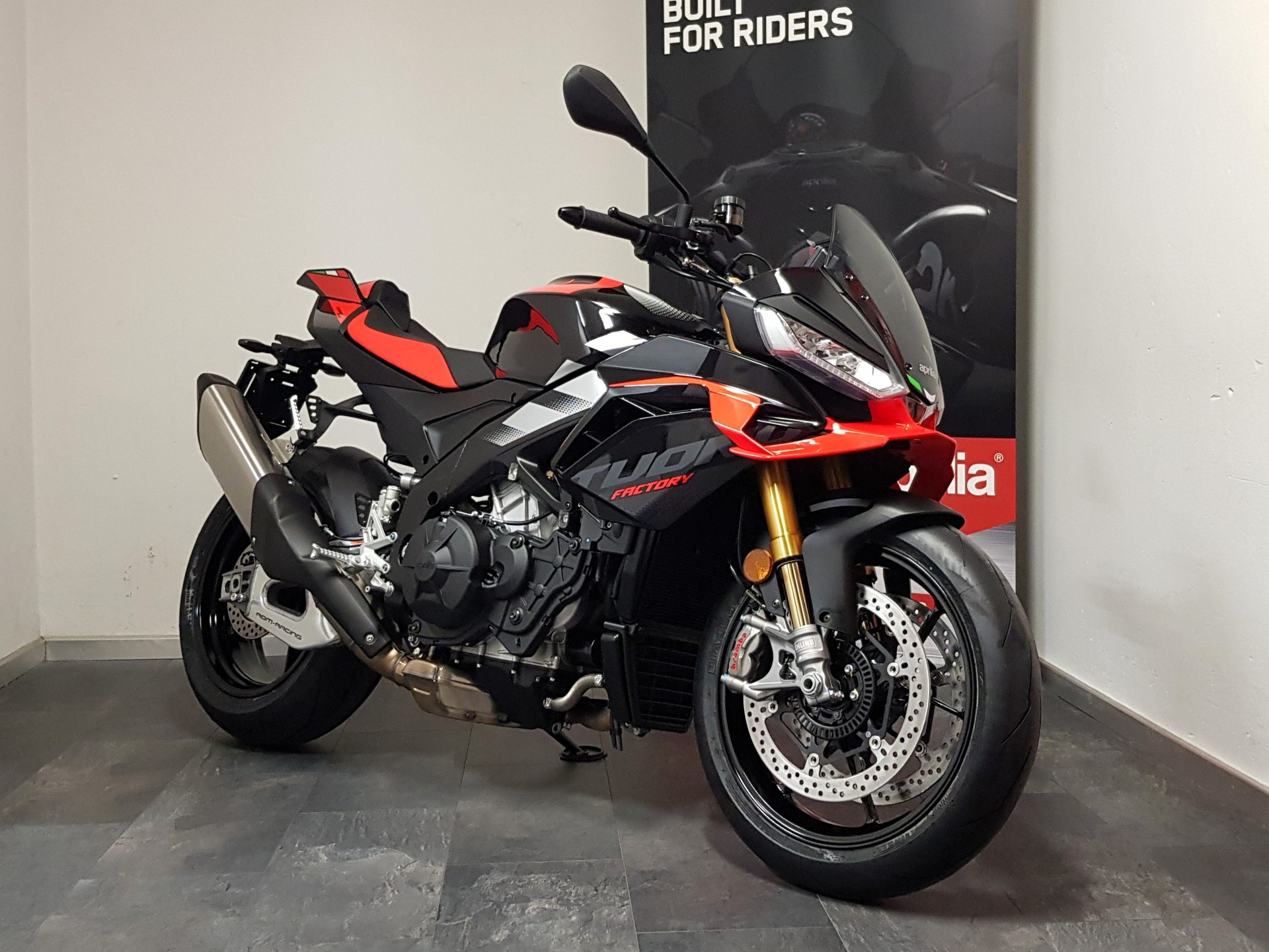 APRILIA Tuono V4 1100 E5+ Factory