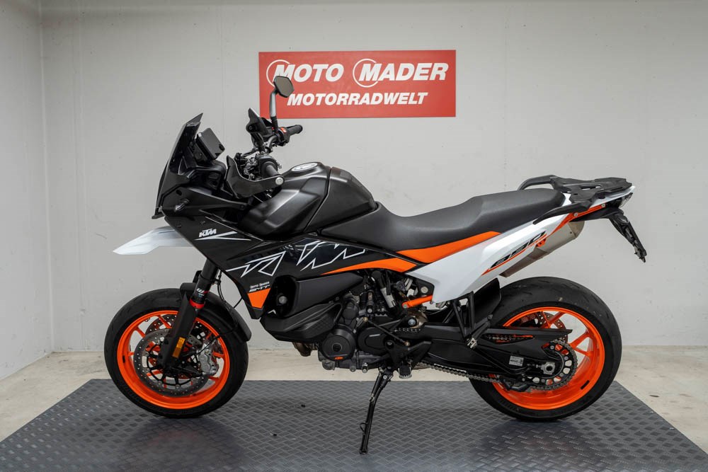 KTM 890 SMT-showroom-element-2