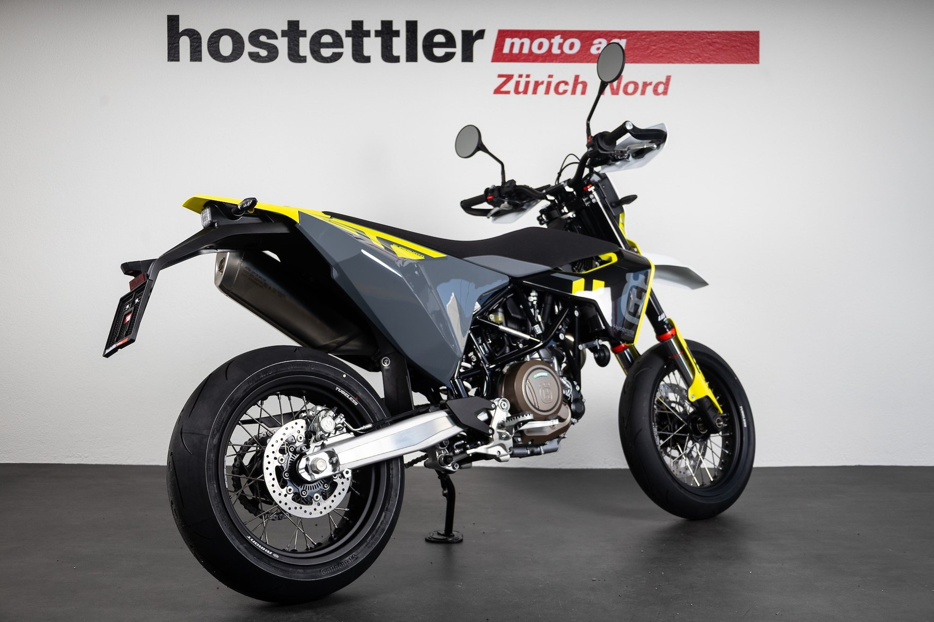 HUSQVARNA 701 Supermoto ABS-showroom-element-2