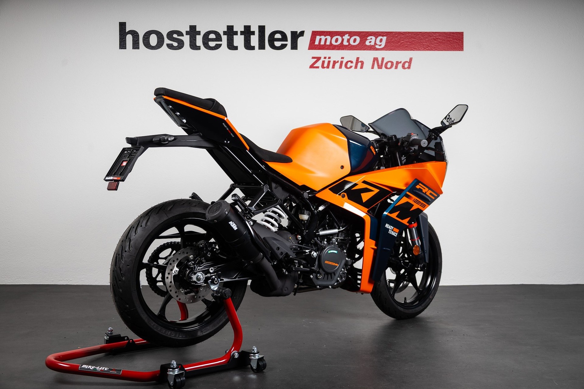 KTM RC 125-showroom-element-2