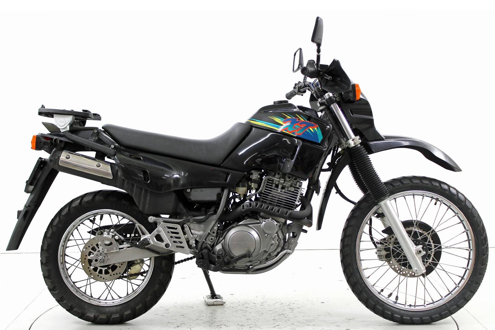 YAMAHA XT 600 E-showroom-element-3