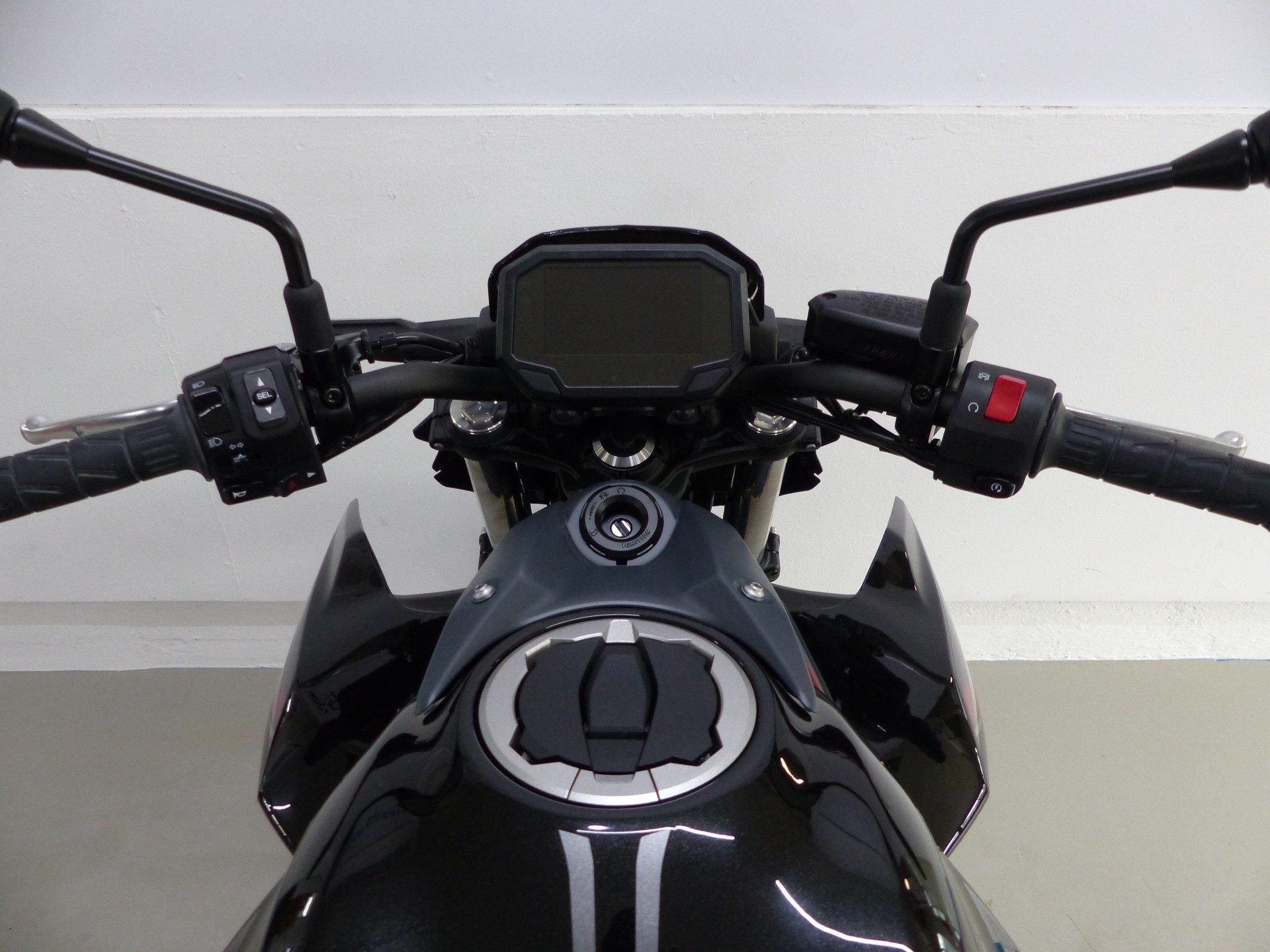 KAWASAKI Z 650 ABS 35kW MY25-image-4