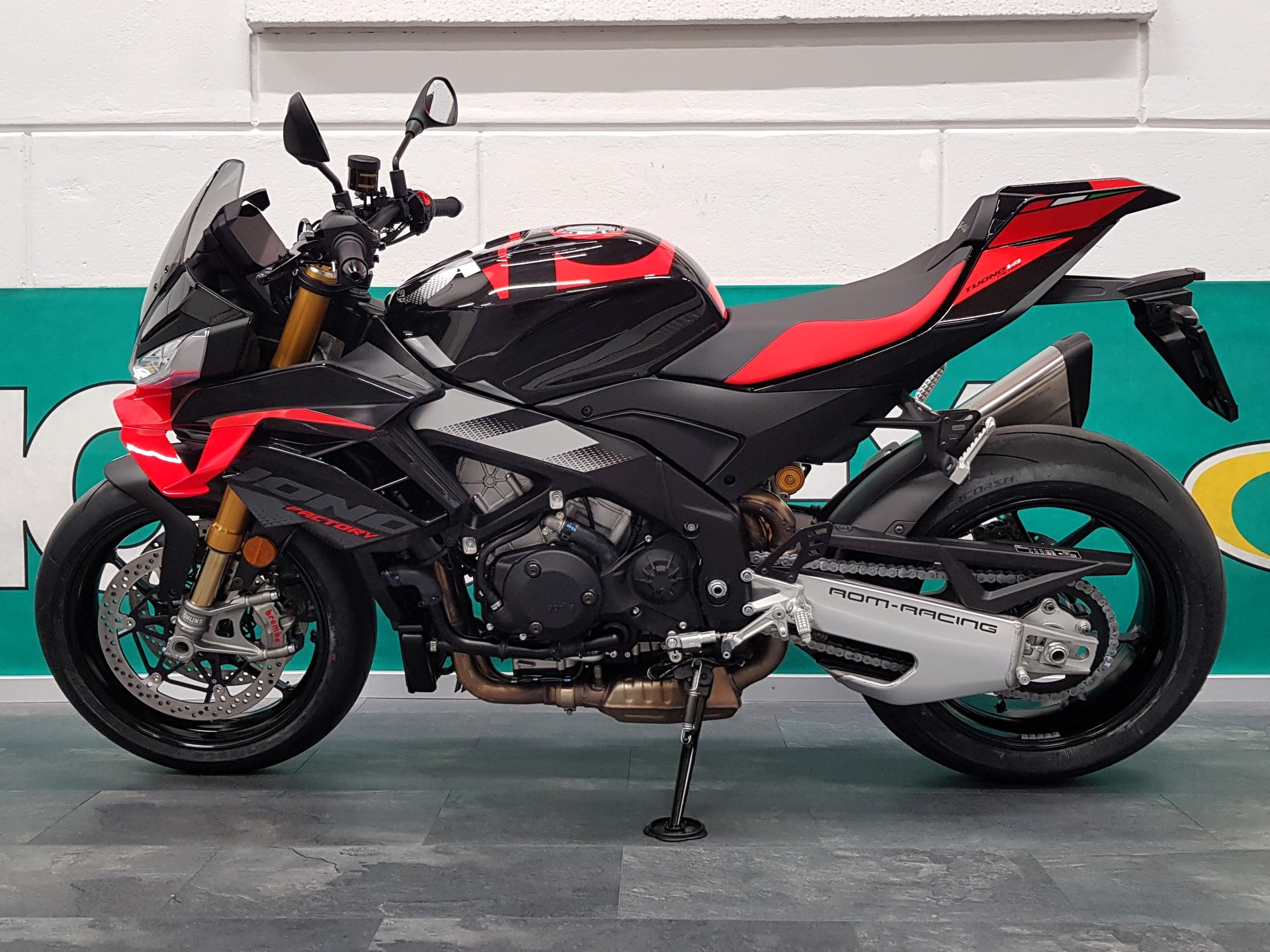APRILIA Tuono V4 1100 E5+ Factory-image-4