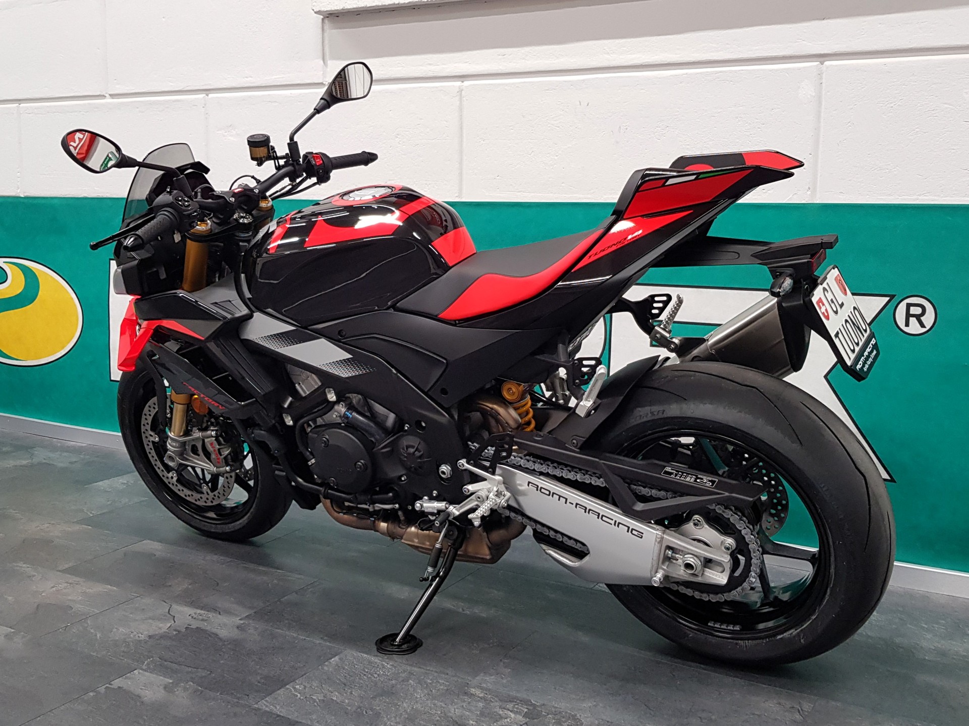 APRILIA Tuono V4 1100 E5+ Factory-image-3