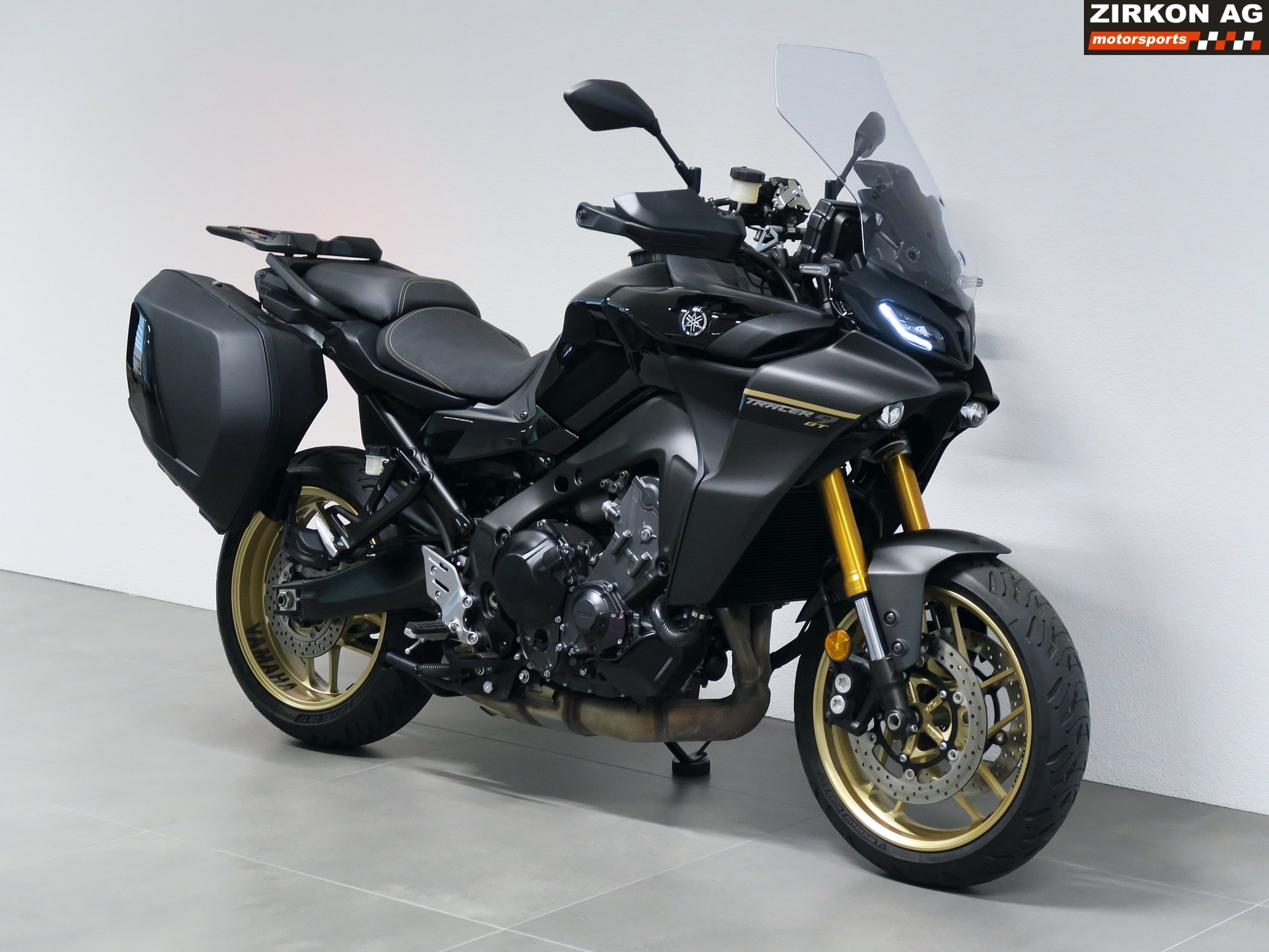 YAMAHA Tracer 9 GT-showroom-element-3