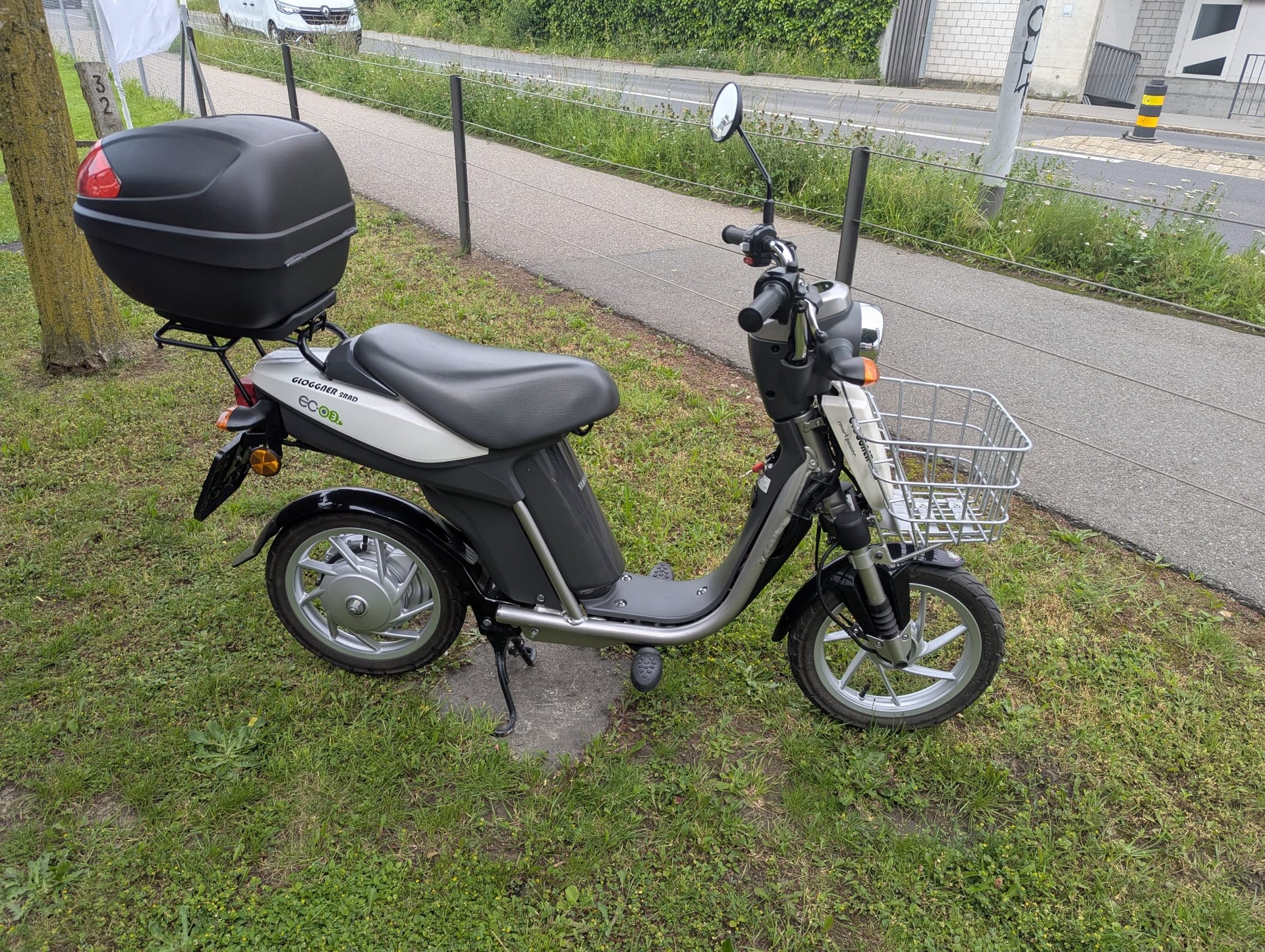 YAMAHA EC