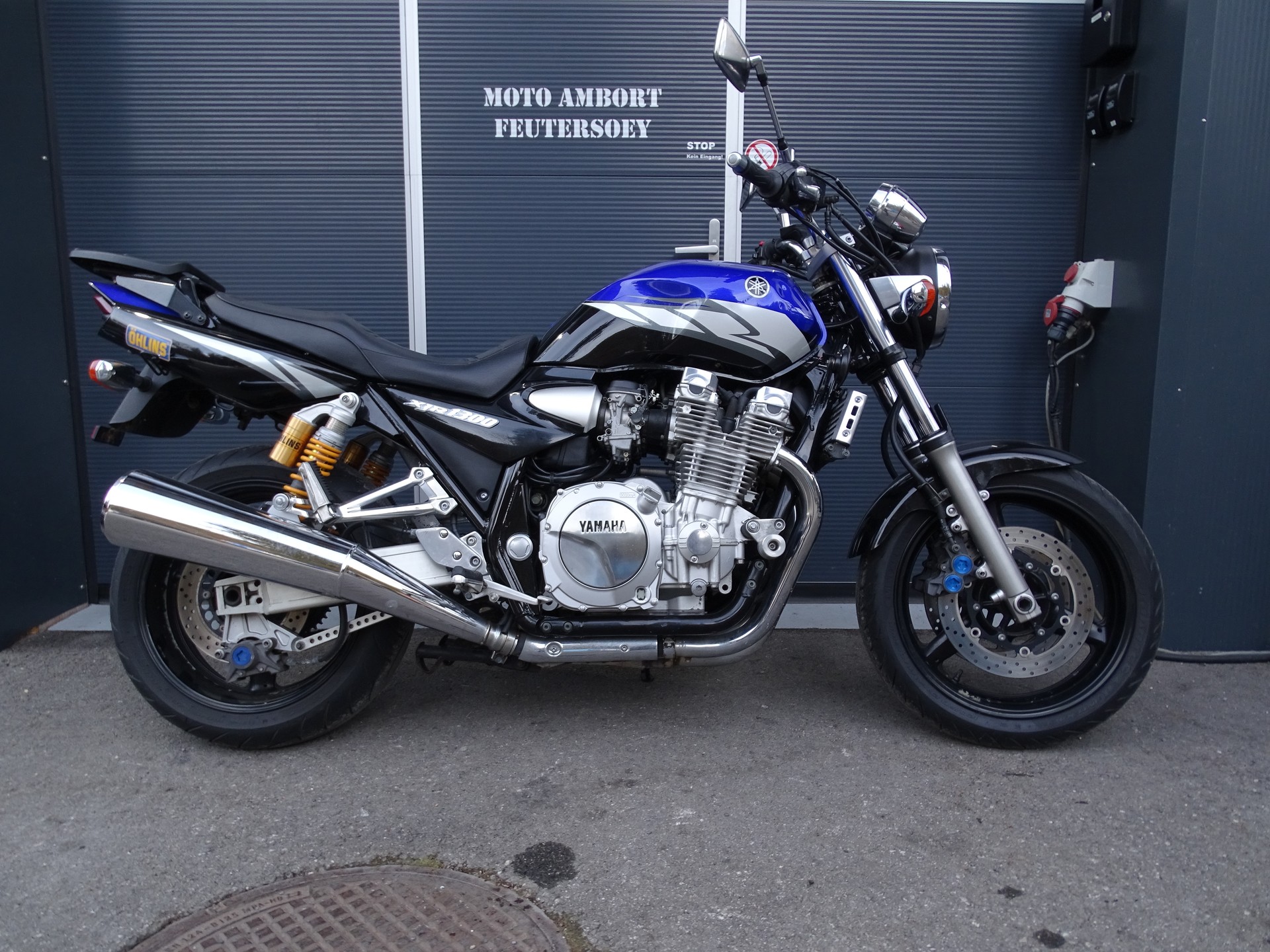 YAMAHA XJR 1300