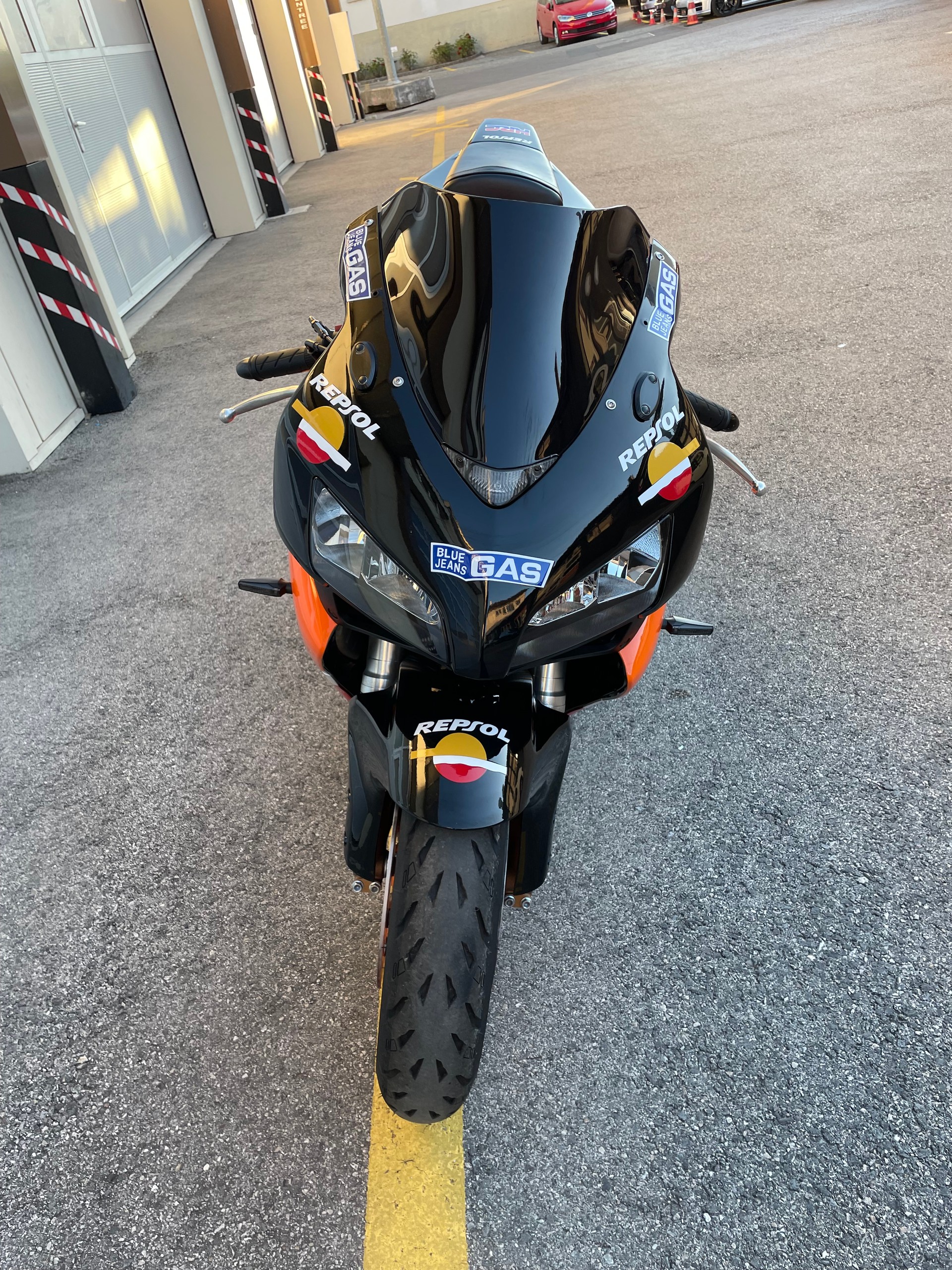 HONDA CBR 1000 RR Repsol-image-1