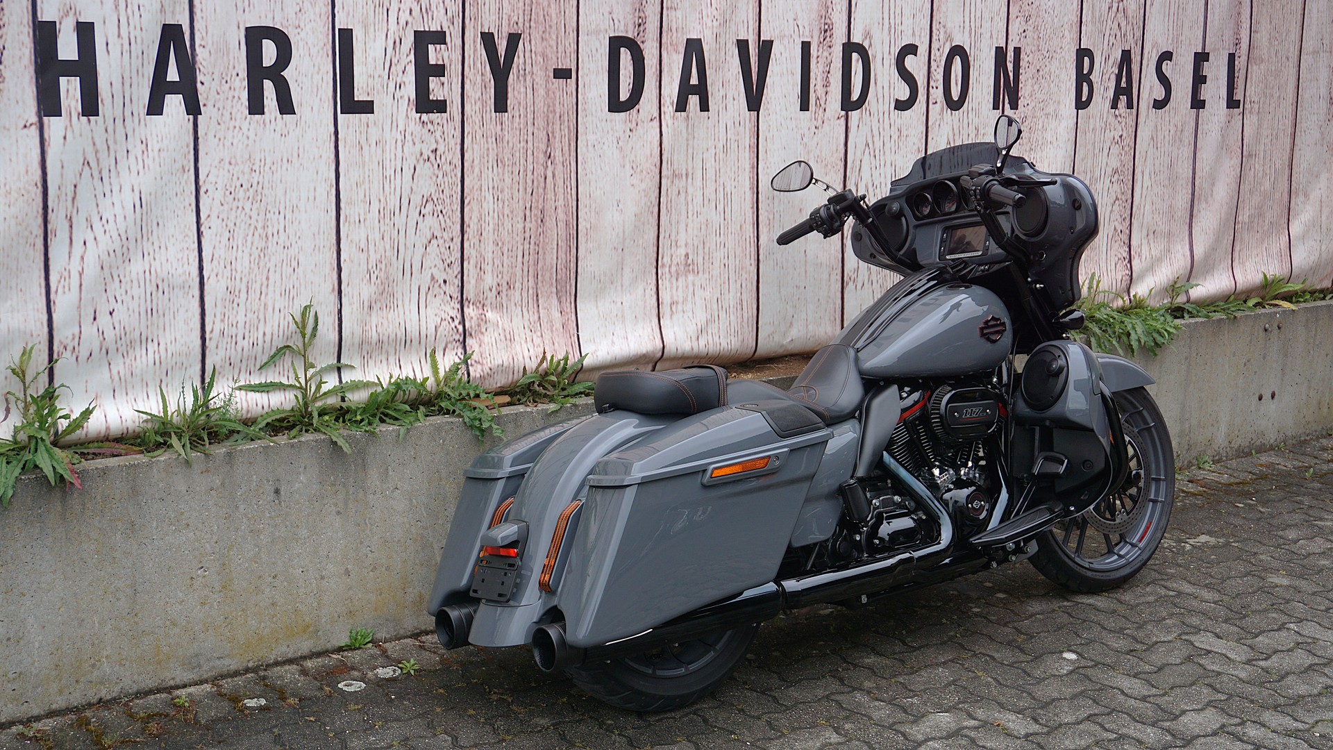 HARLEY-DAVIDSON FLHXSE Street Glide ABS CVO 117-image-2