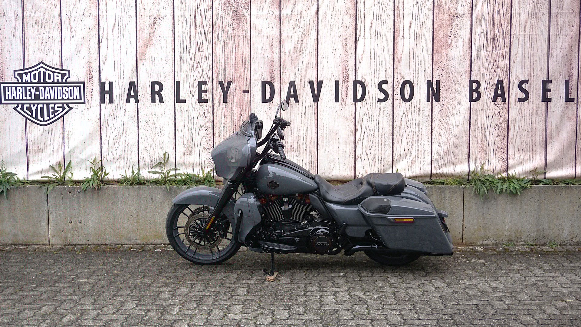 HARLEY-DAVIDSON FLHXSE Street Glide ABS CVO 117-image-3