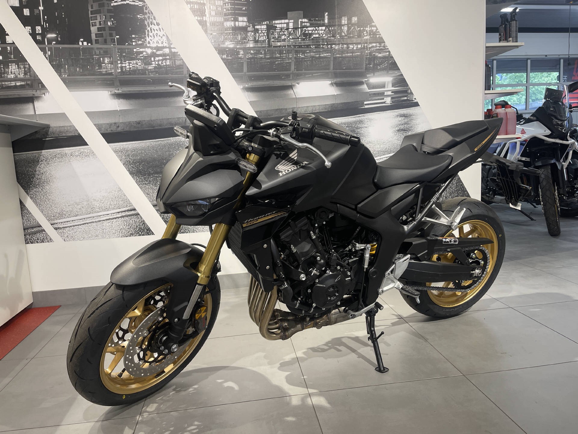 HONDA CB 1000 Hornet SP ABS-showroom-element-1