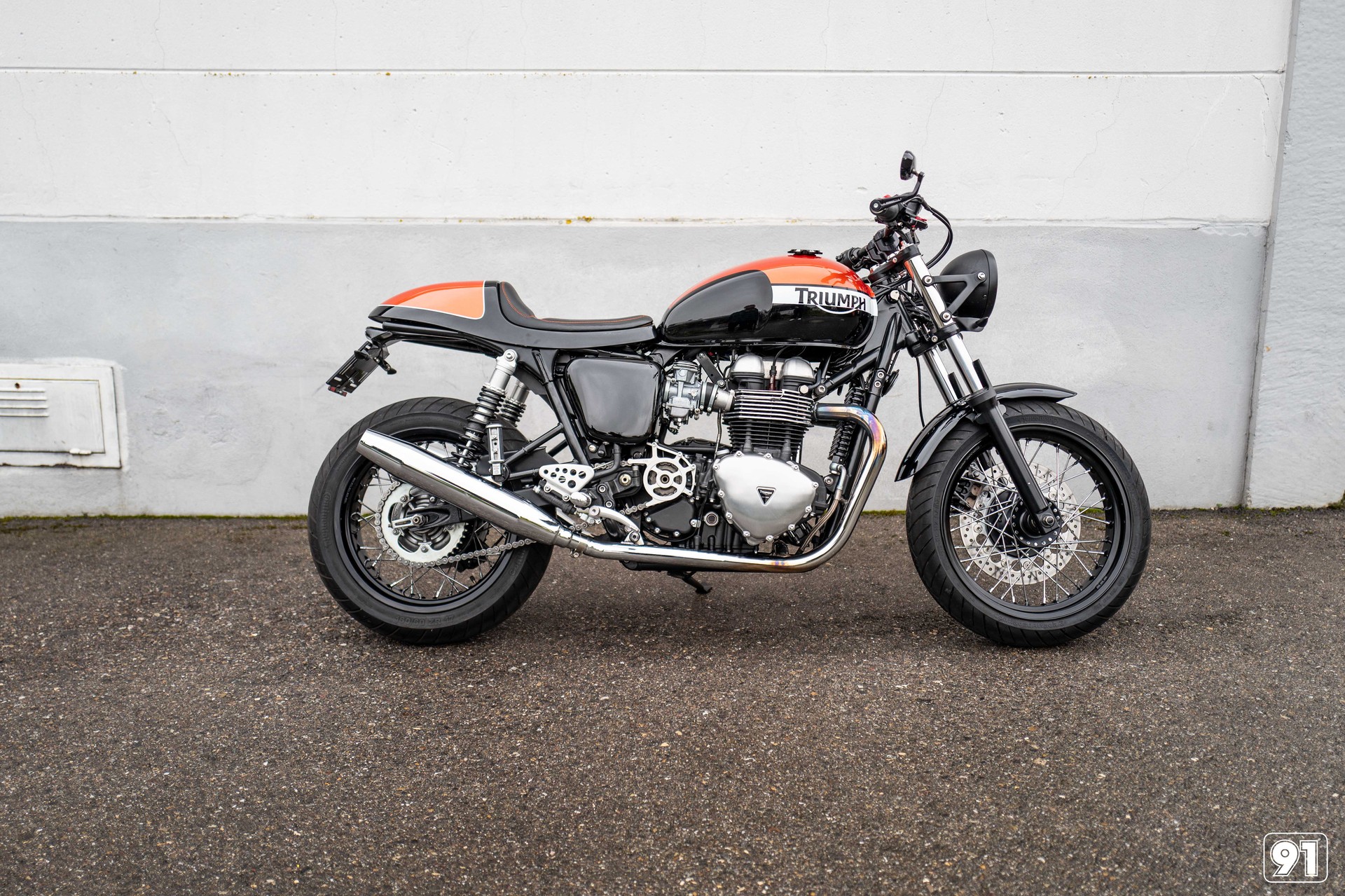 TRIUMPH Thruxton 900 i