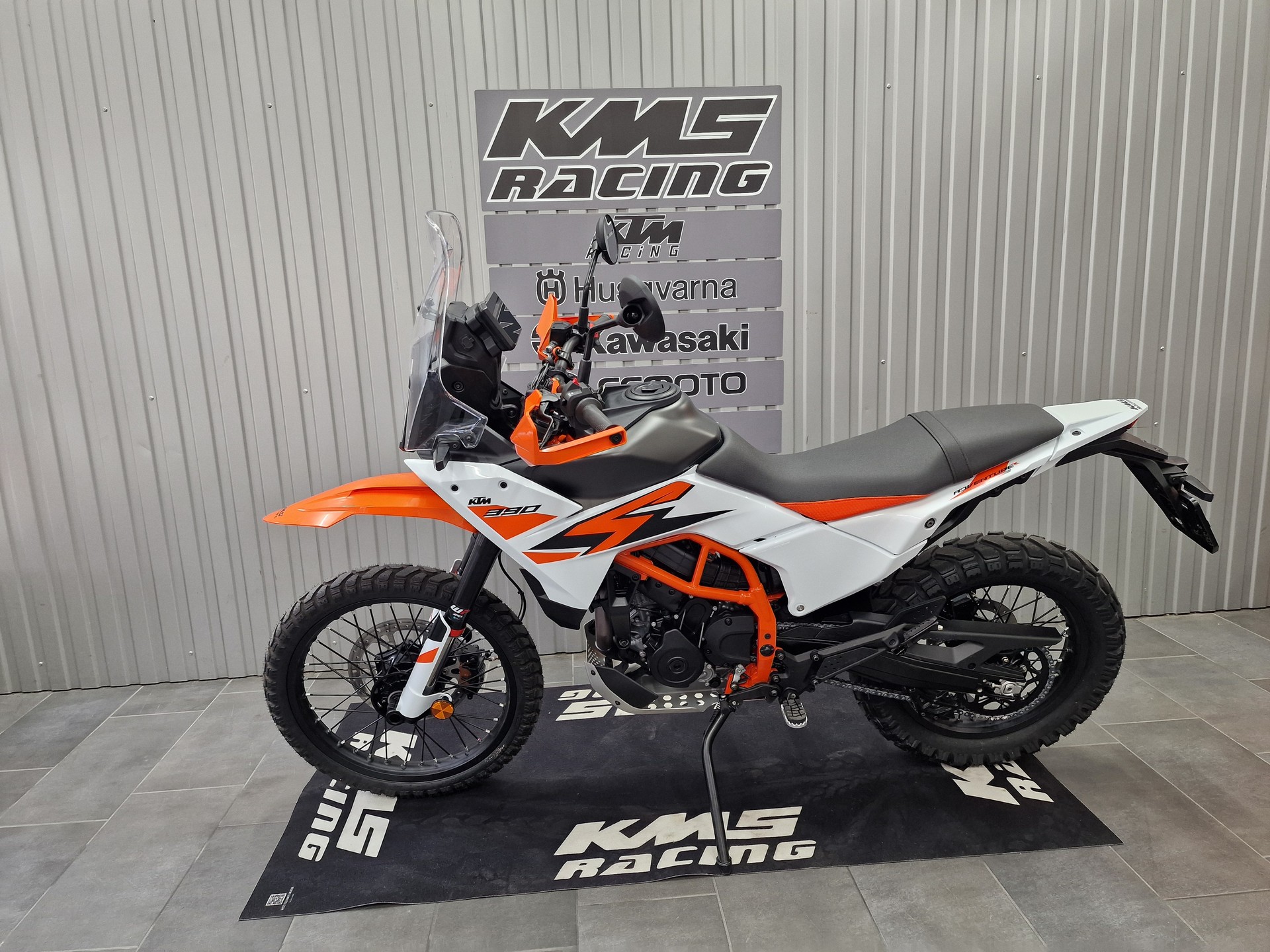 KTM Adventure R-showroom-element-3
