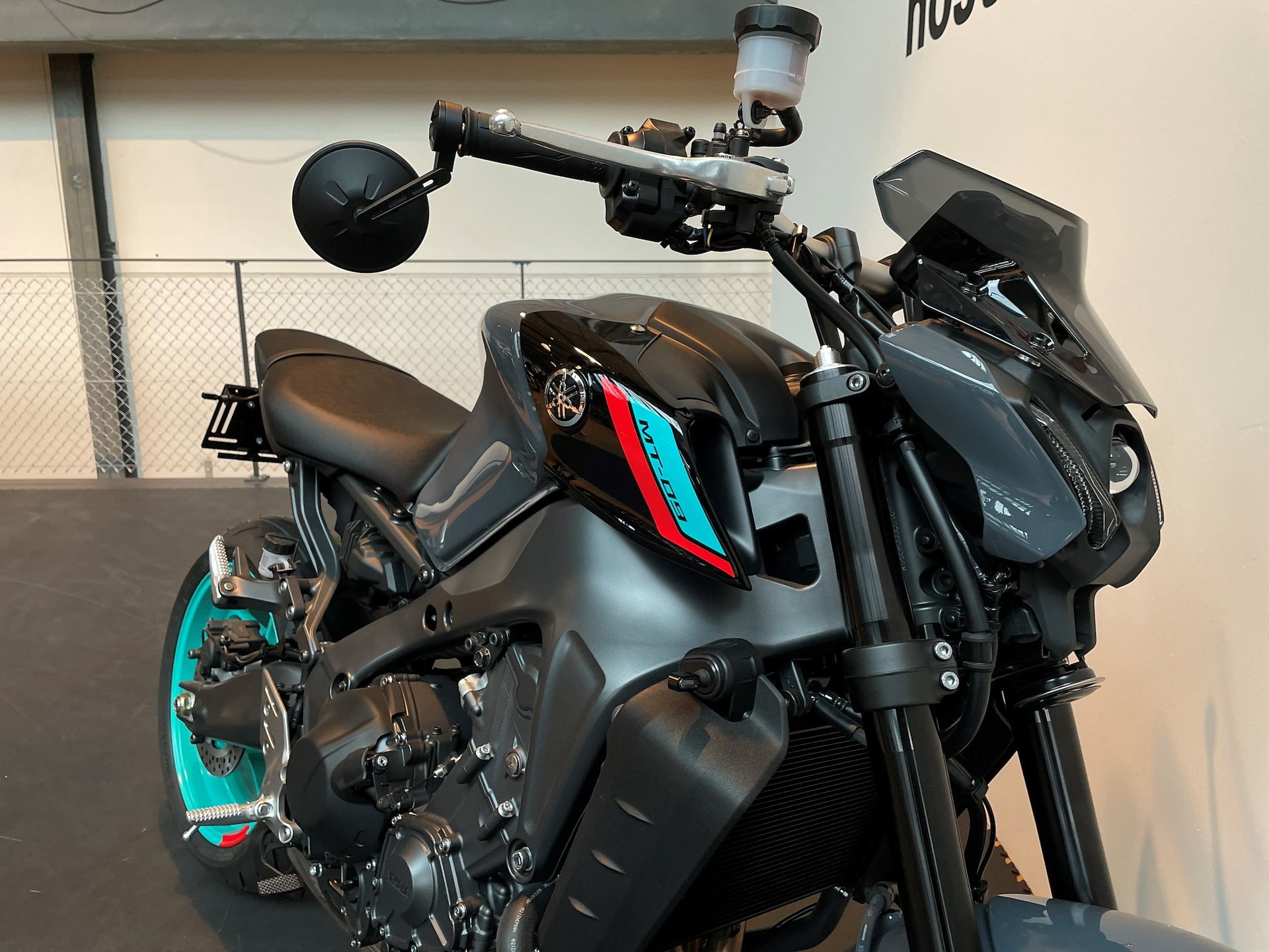 YAMAHA MT-09 ABS-image-4
